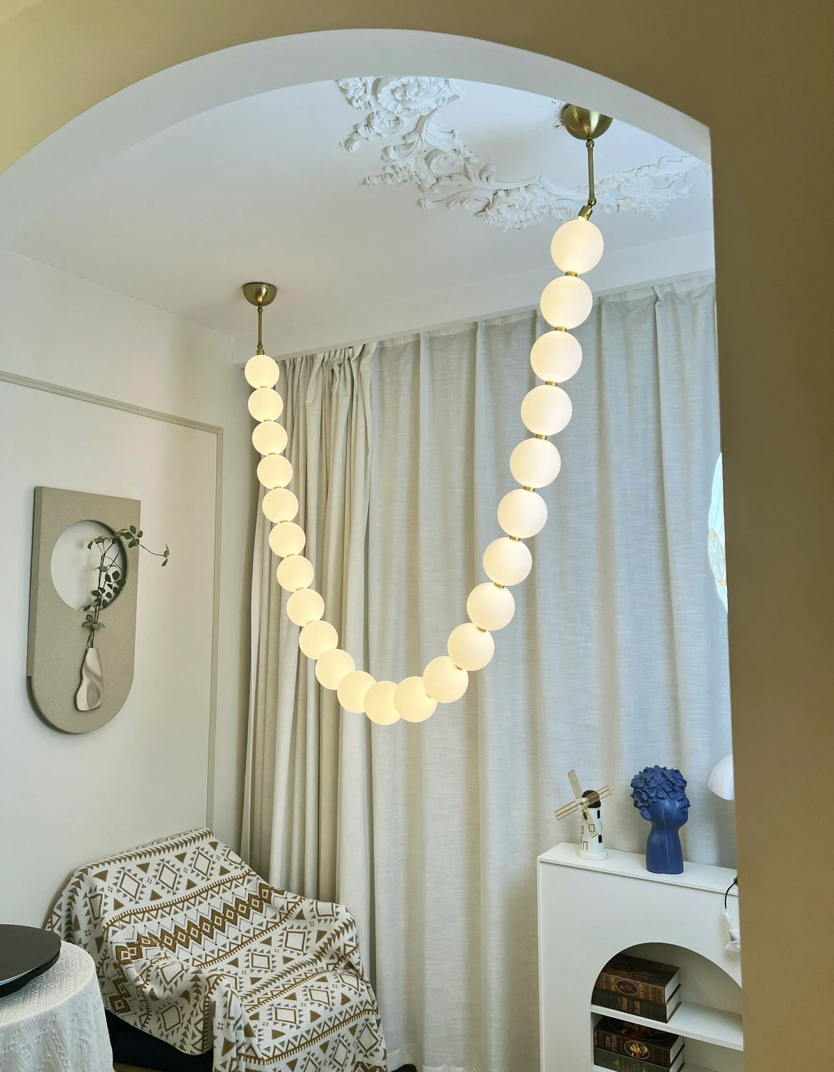 Luxurious Pearl Necklace Brass Chandelier – Brass detail 36