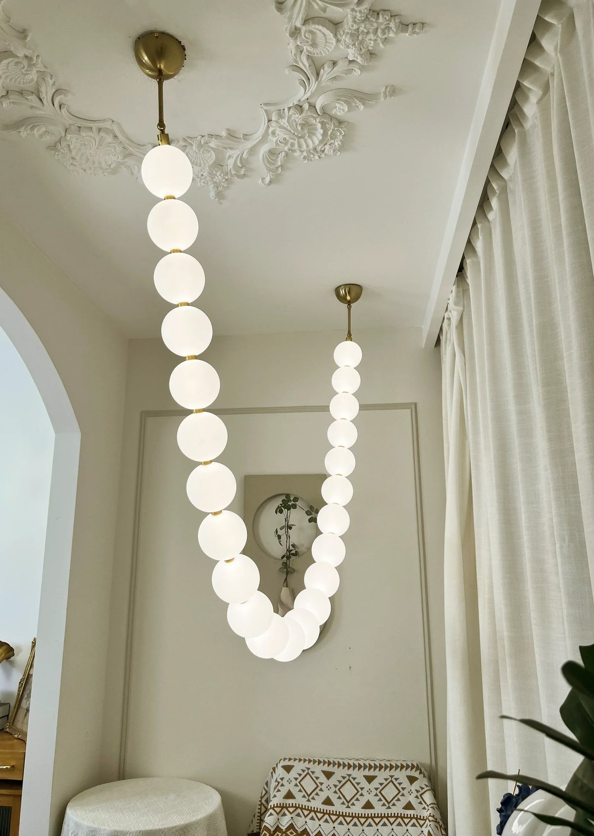Luxurious Pearl Necklace Brass Chandelier – Brass detail 21