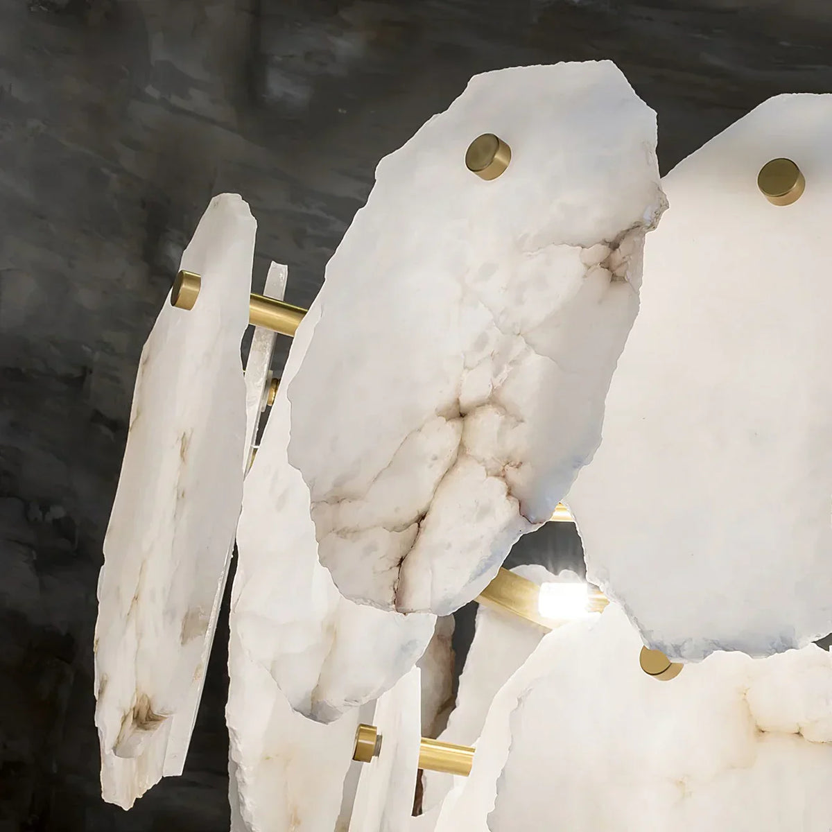 Gloire Alabaster Chandelier – Alabaster detail 18