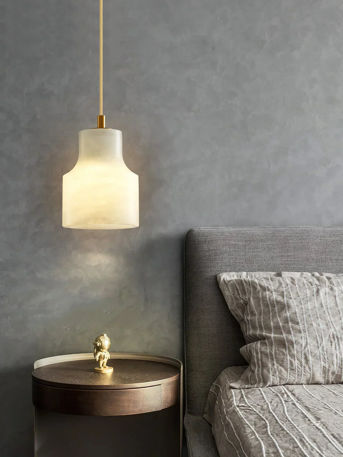 Modern Alabaster Millson Pendnat Light – Alabaster detail 9