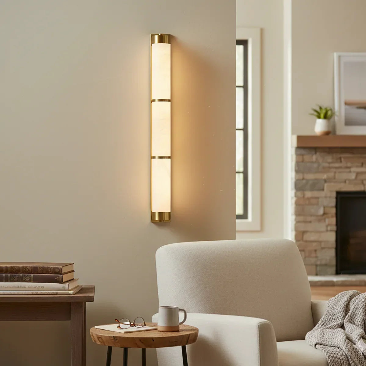 Cylindra Alabaster Brass Wall Light – Alabaster detail 4