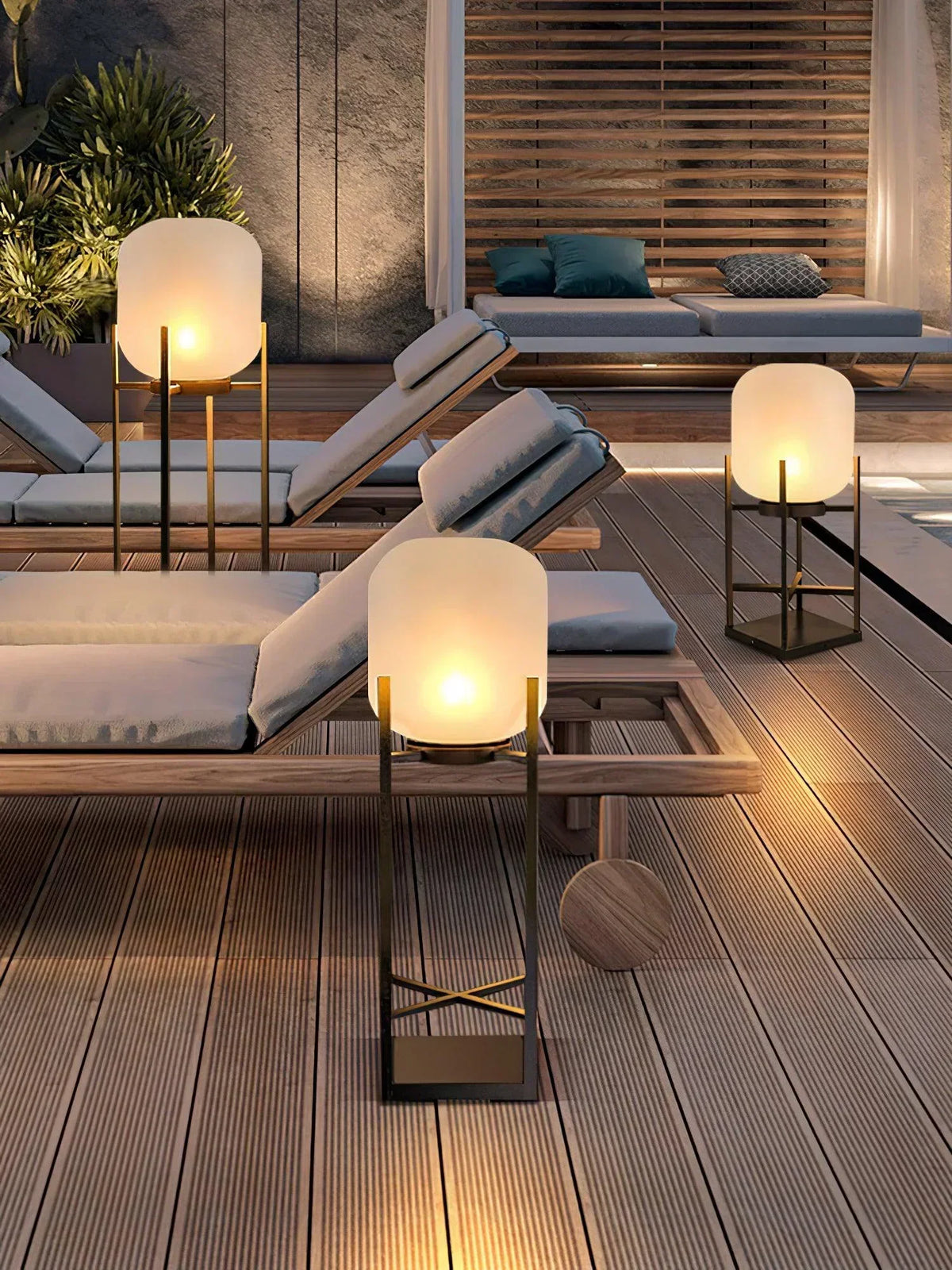 Modern Lantern Outdoor Glass Floor Lamp – Glass detail 4