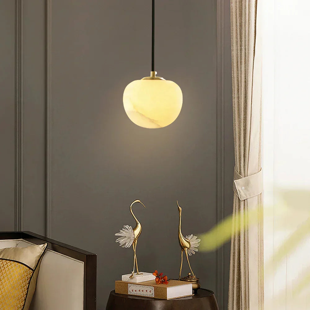 Round Alabaster Pendant Light – Alabaster detail 2
