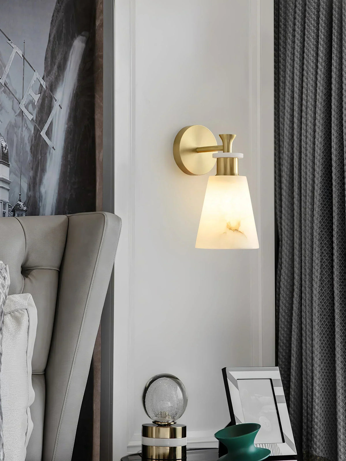 Conical Tapered Alabaster Wall Sconce – Alabaster detail 6