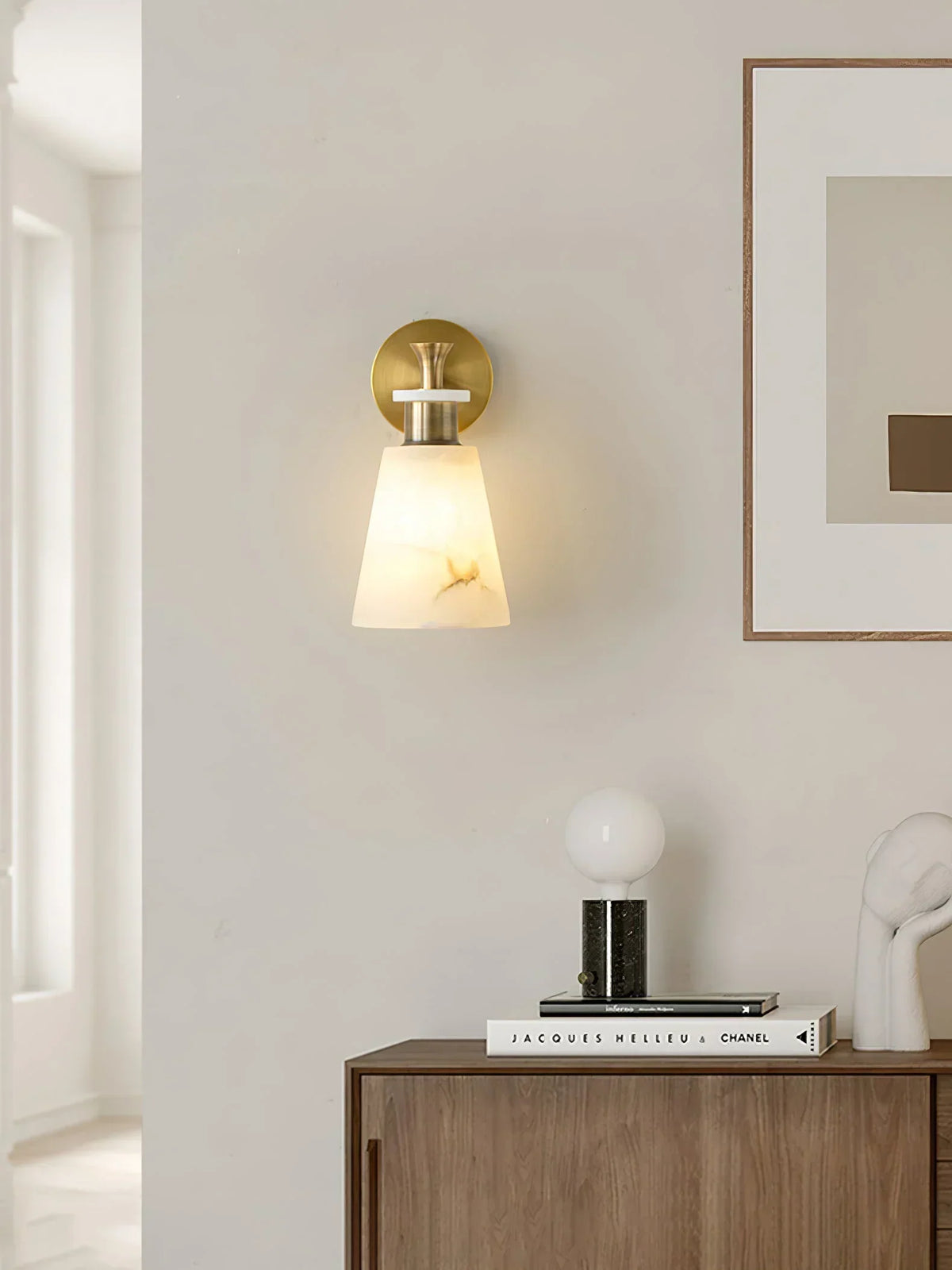 Conical Tapered Alabaster Wall Sconce – Alabaster detail 7