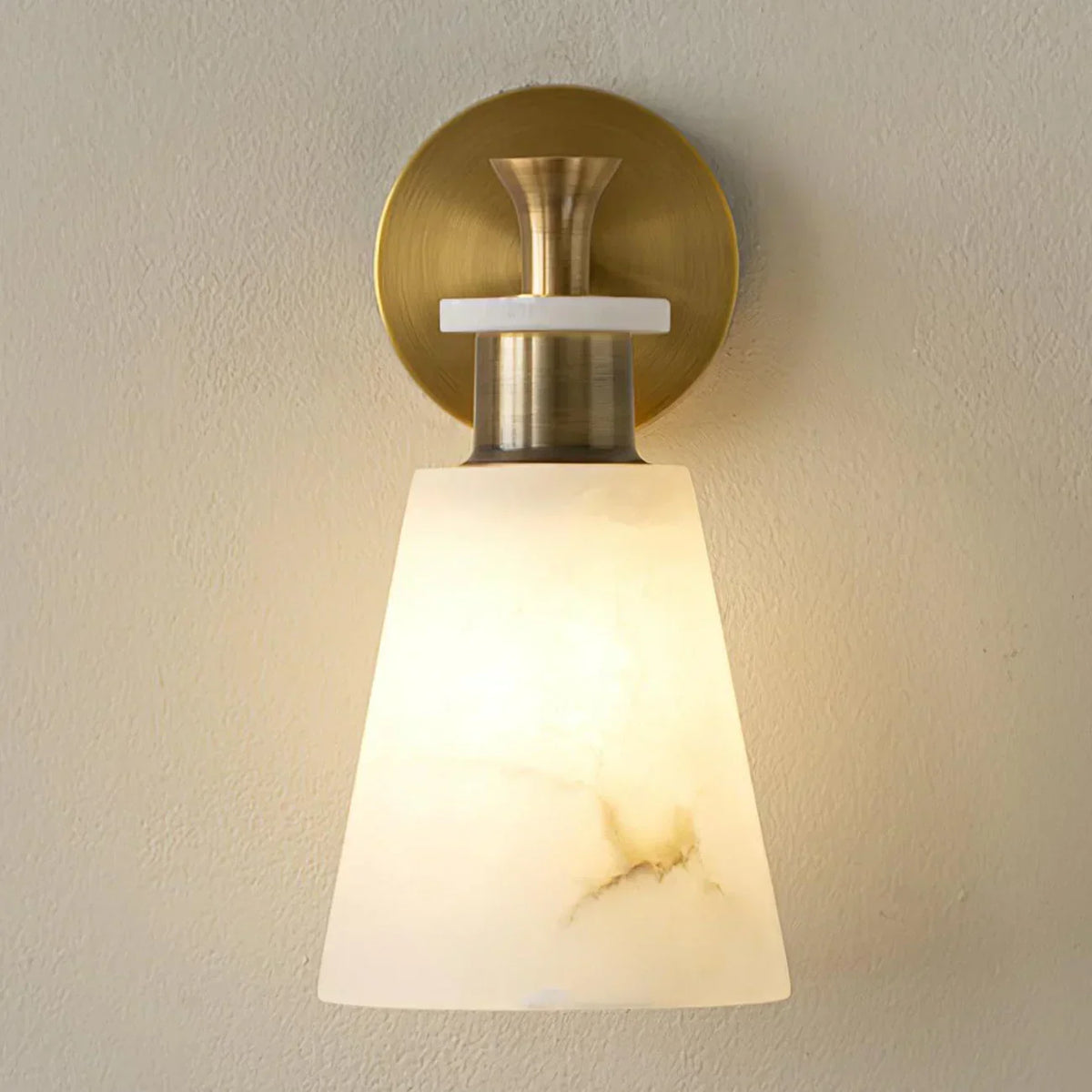 Conical Tapered Alabaster Wall Sconce – Alabaster detail 16