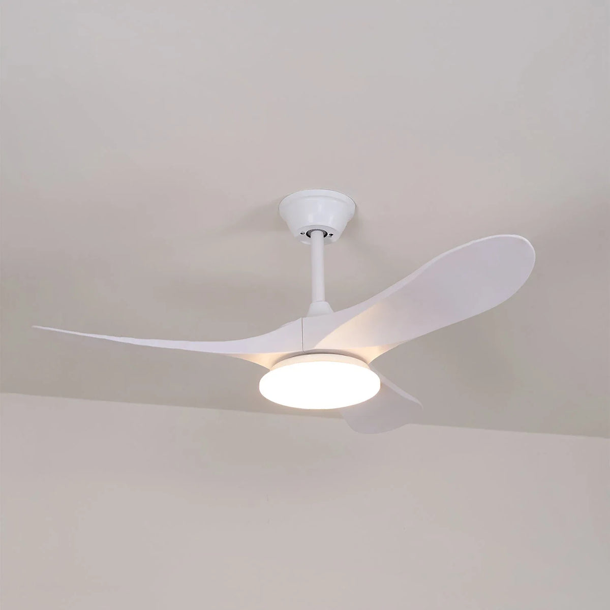 Modern Virelo Tri-Blade Copper Ceiling Fan Light – Copper detail 16