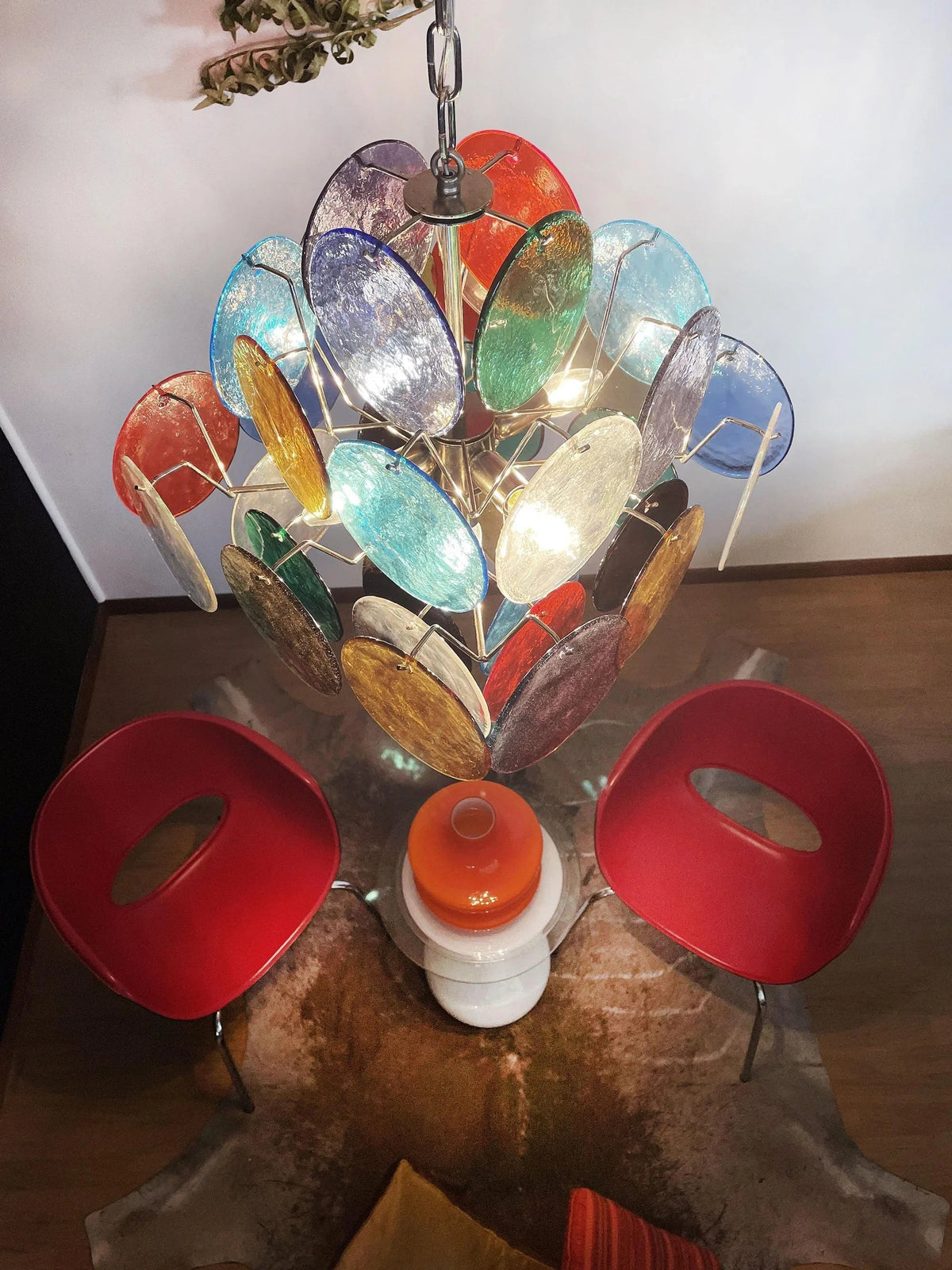 Round Colored Glass Chandelier – Glass detail 4