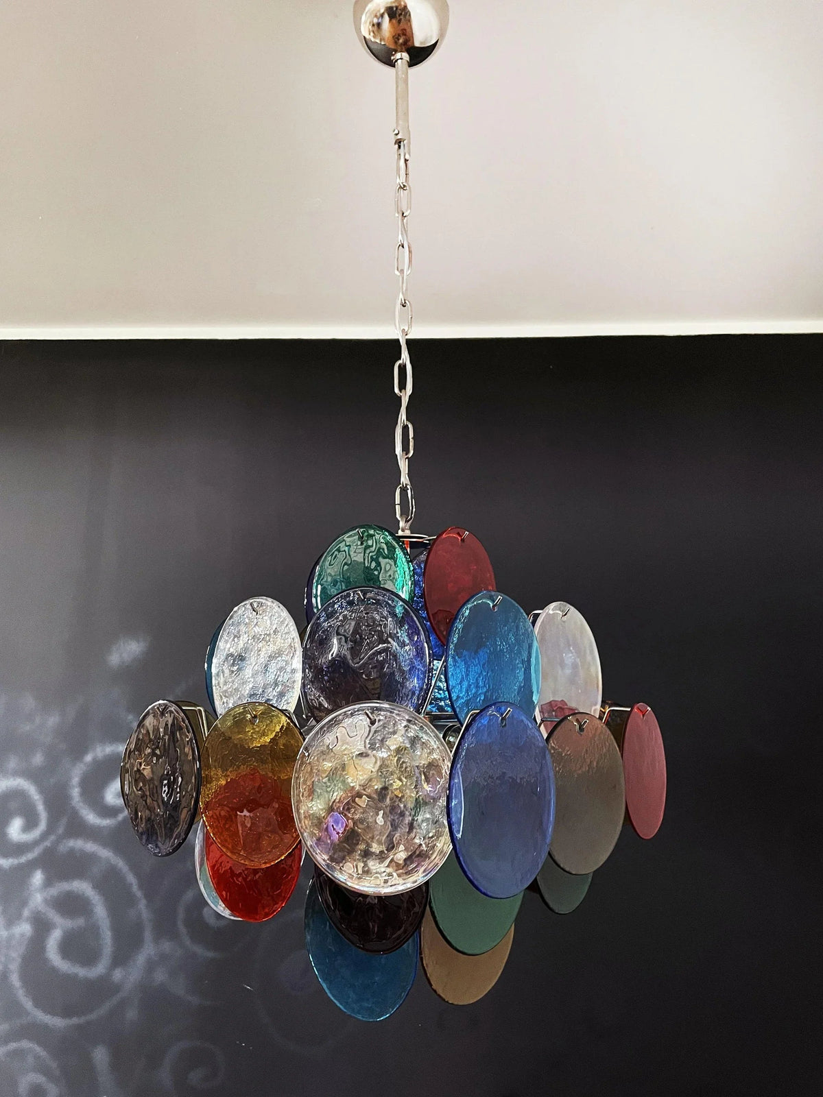 Round Colored Glass Chandelier – Glass detail 6