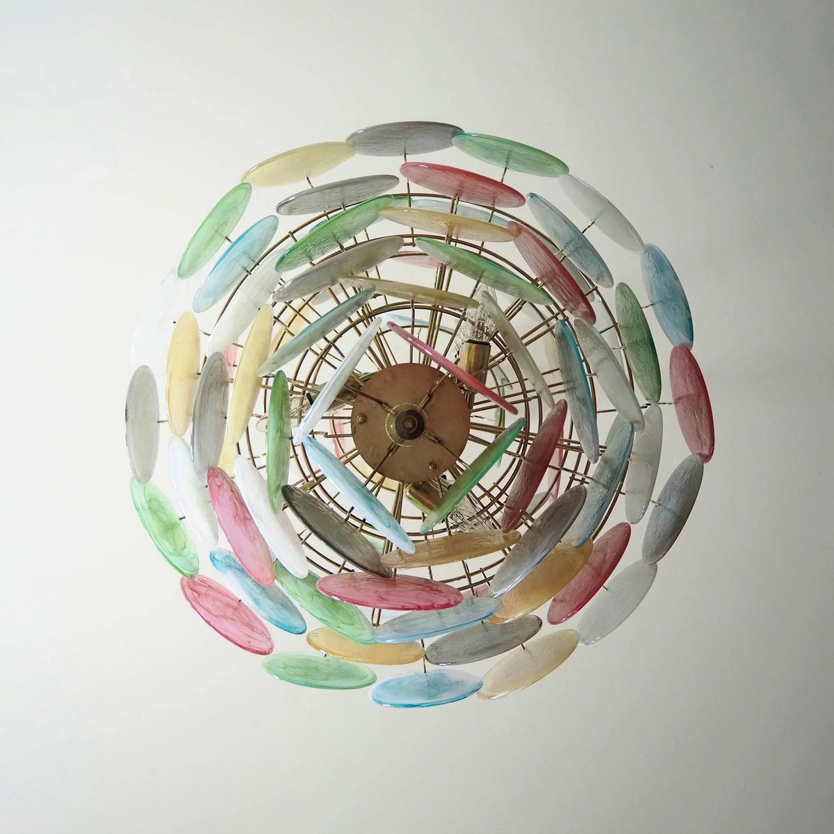 Round Colored Layered Glass Chandelier – Glass detail 15