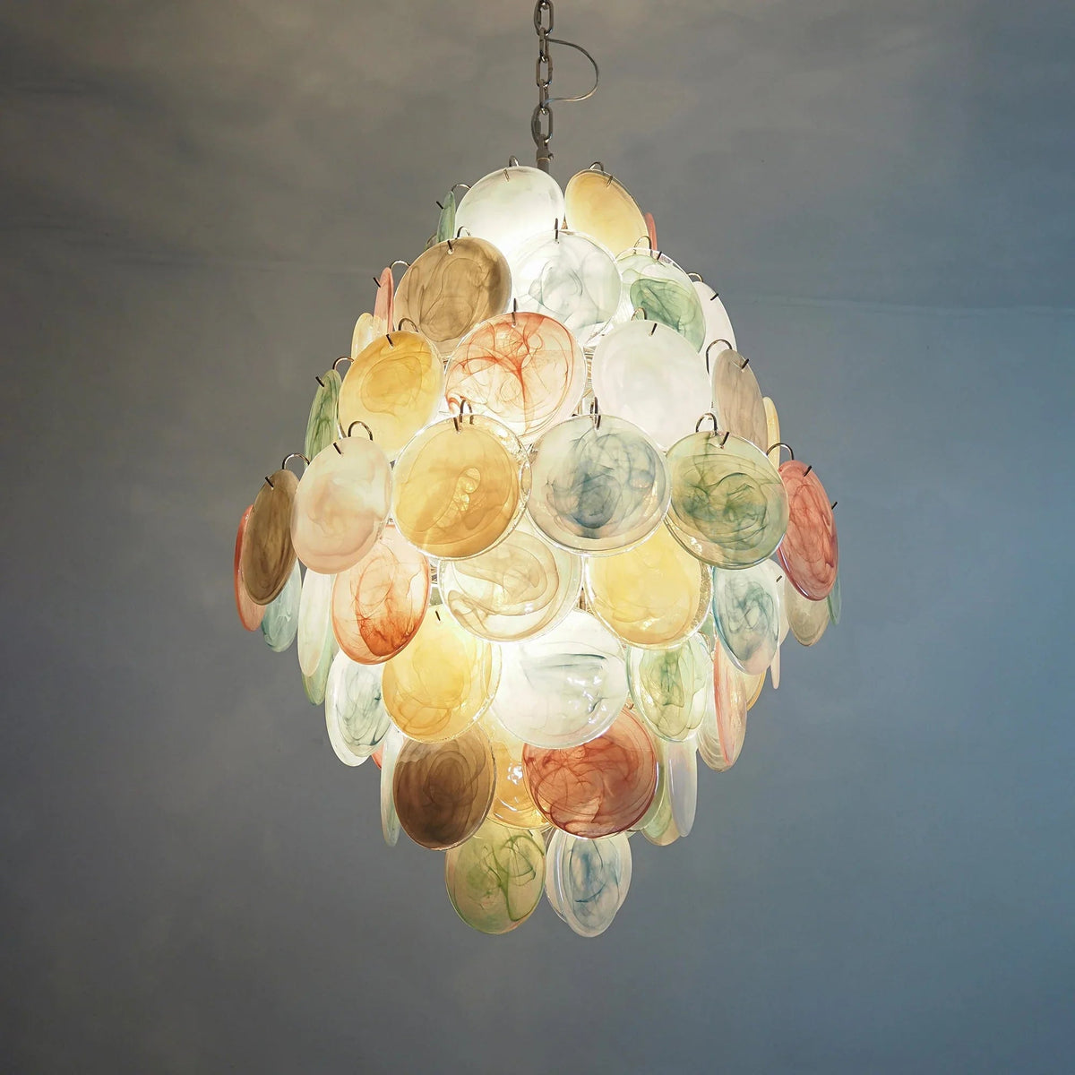 Round Colored Layered Glass Chandelier – Glass detail 8