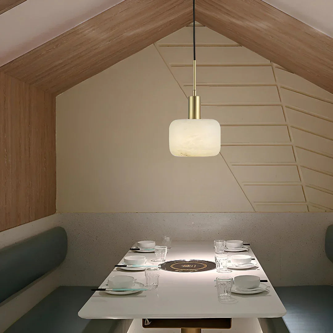 Natural Alabaster Small Pendant Light – Alabaster detail 12