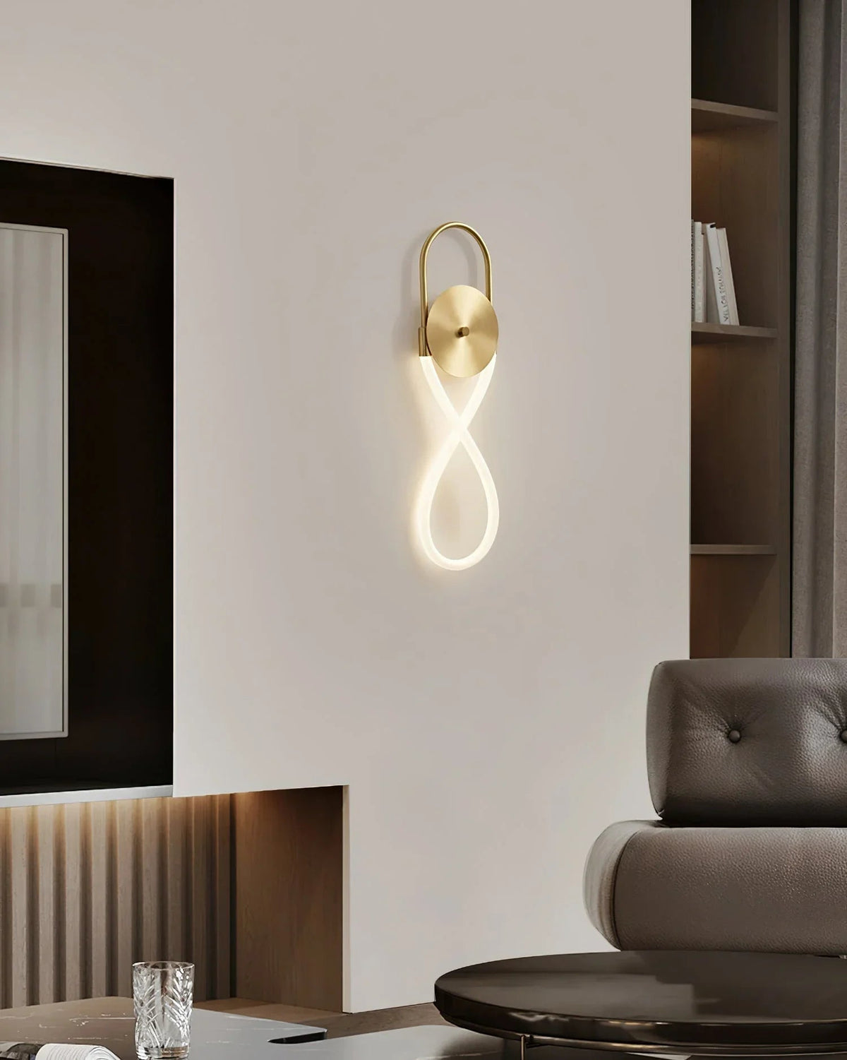 Necklace Loop Brass Wall Lamp – Brass detail 6