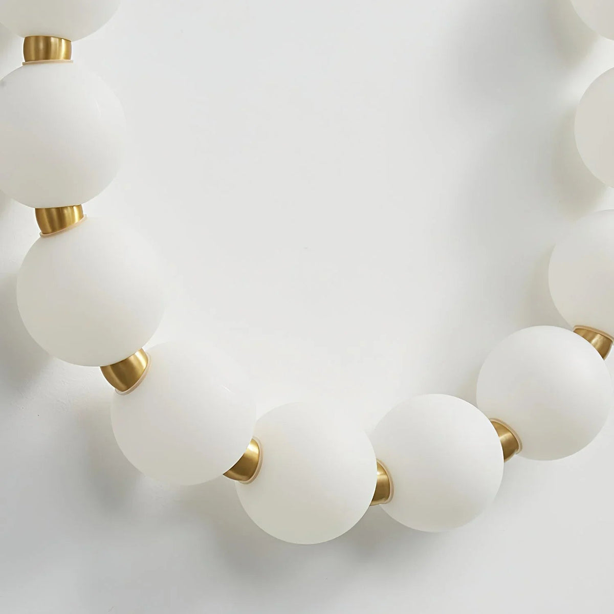 Necklace Loop Brass Wall Lamp – Brass detail 14