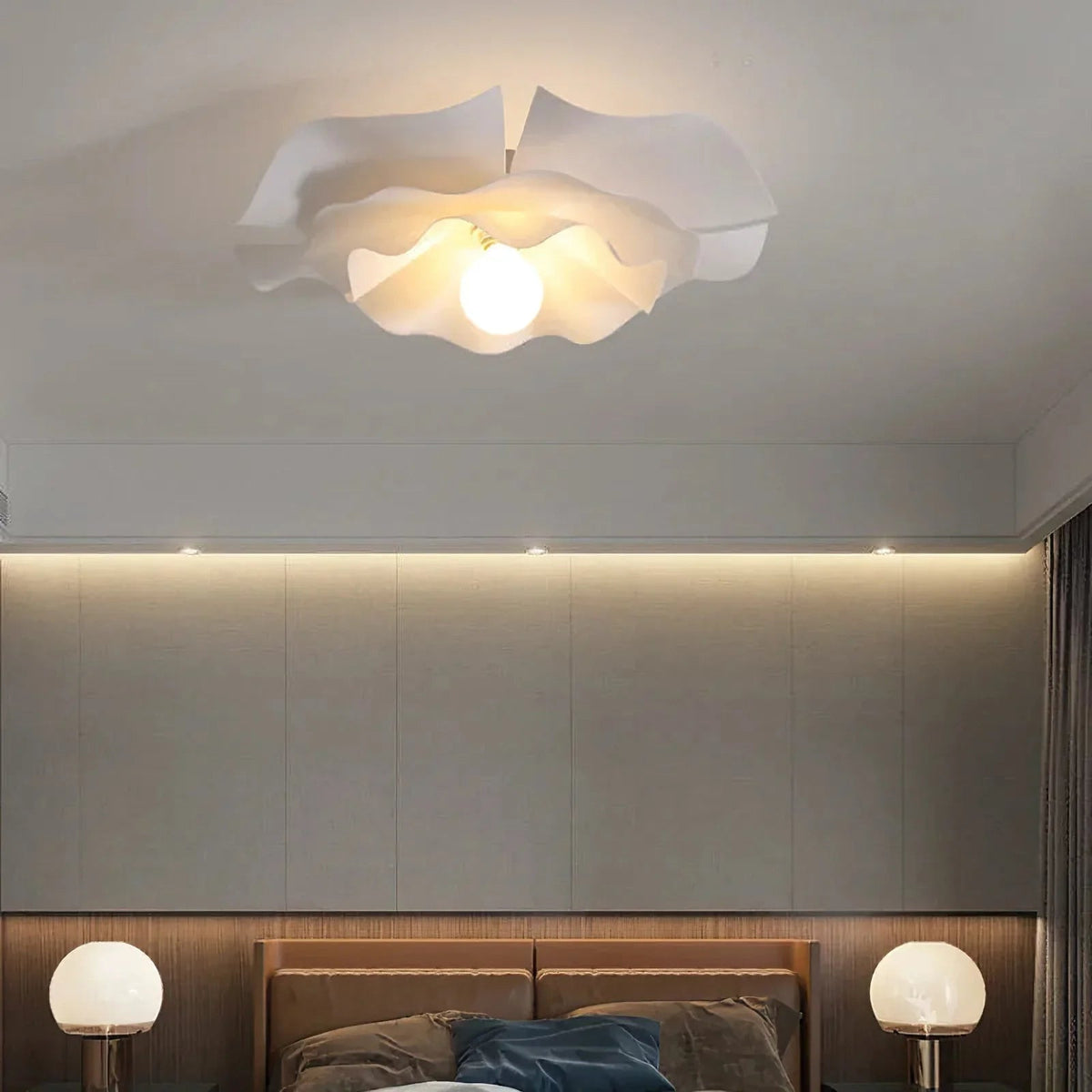 Nightbloom Ceiling Lamp Acrylic – Acrylic detail 4