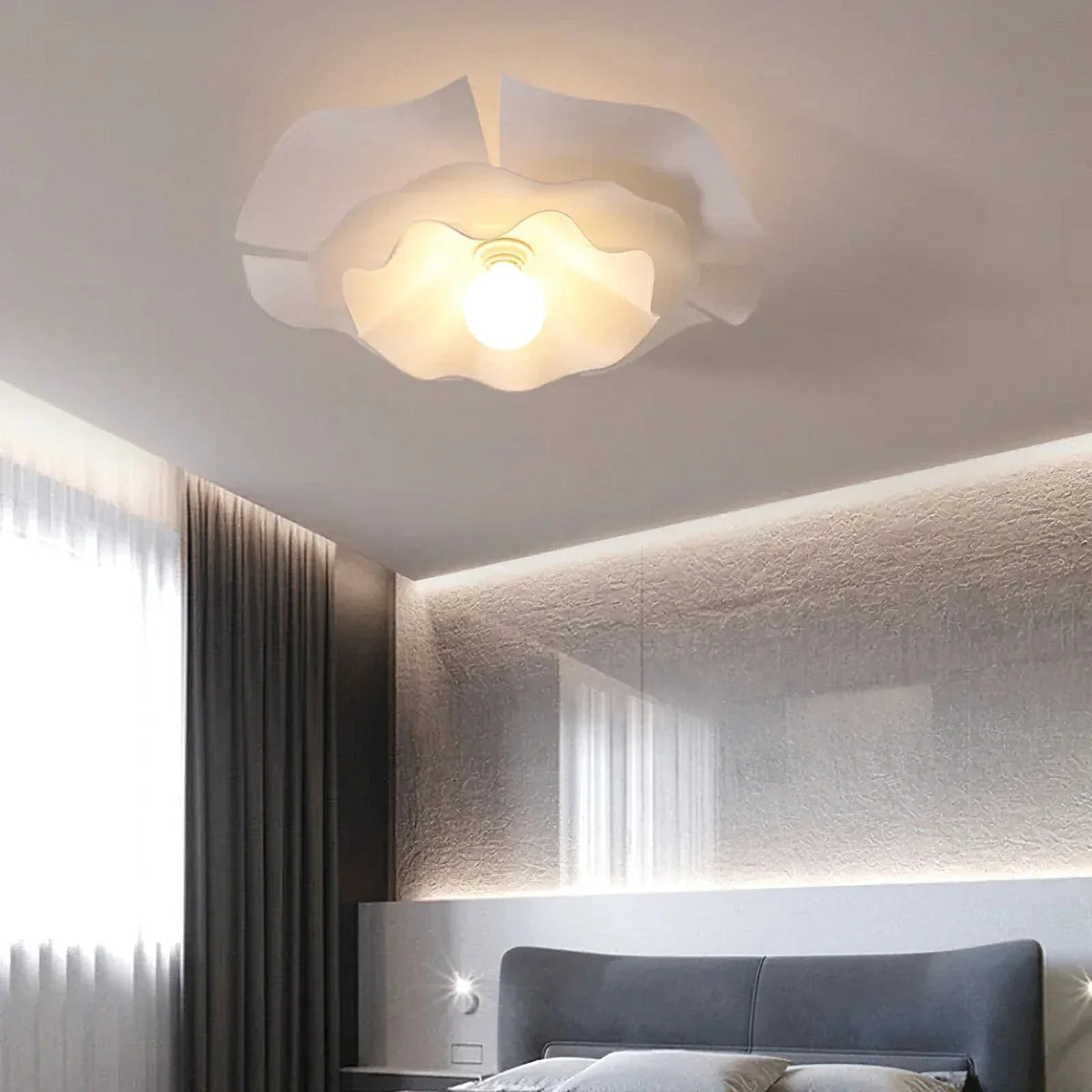 Nightbloom Ceiling Lamp Acrylic – Acrylic detail 6