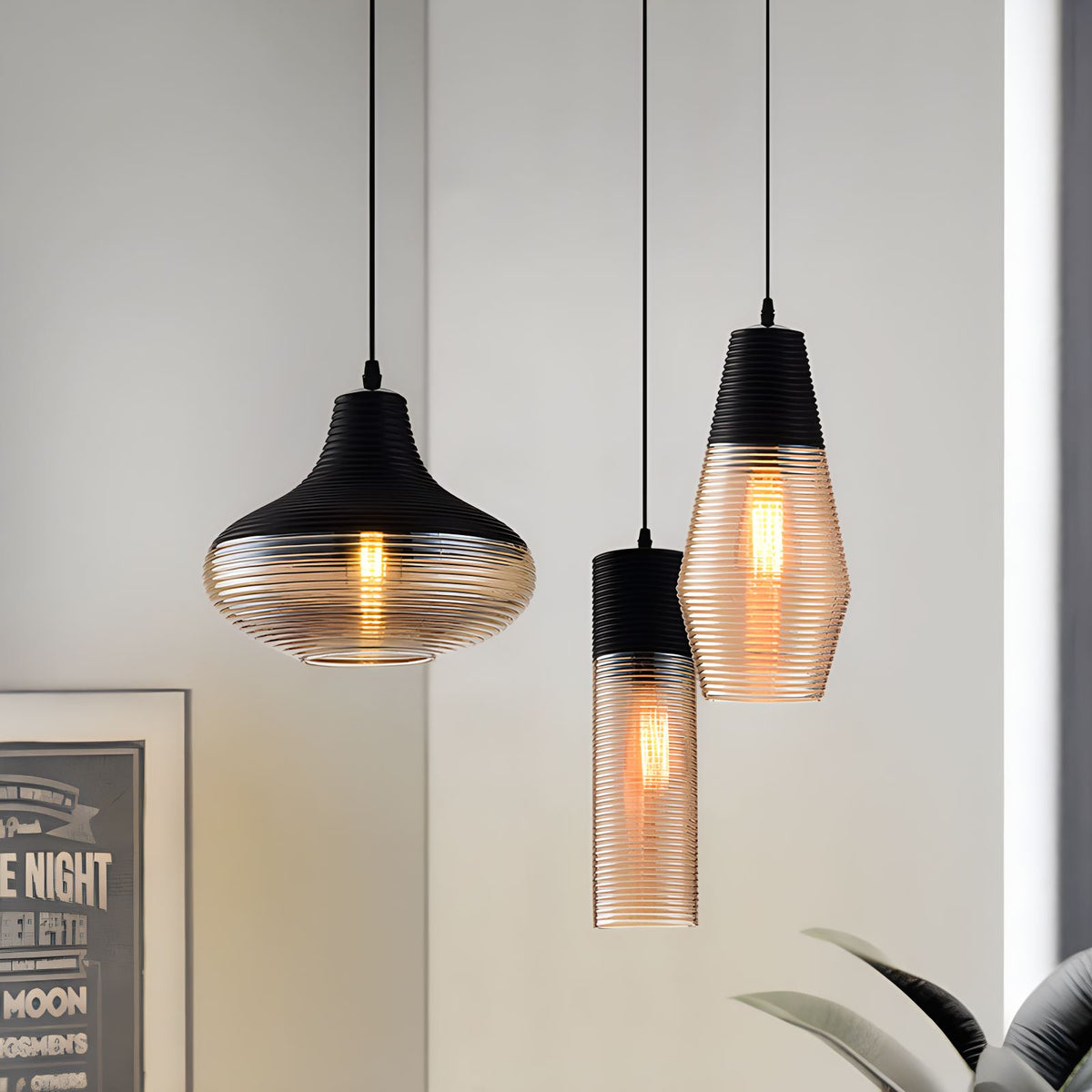 Industrial Style Glass Pendant Light for Kitchen – Glass detail 15