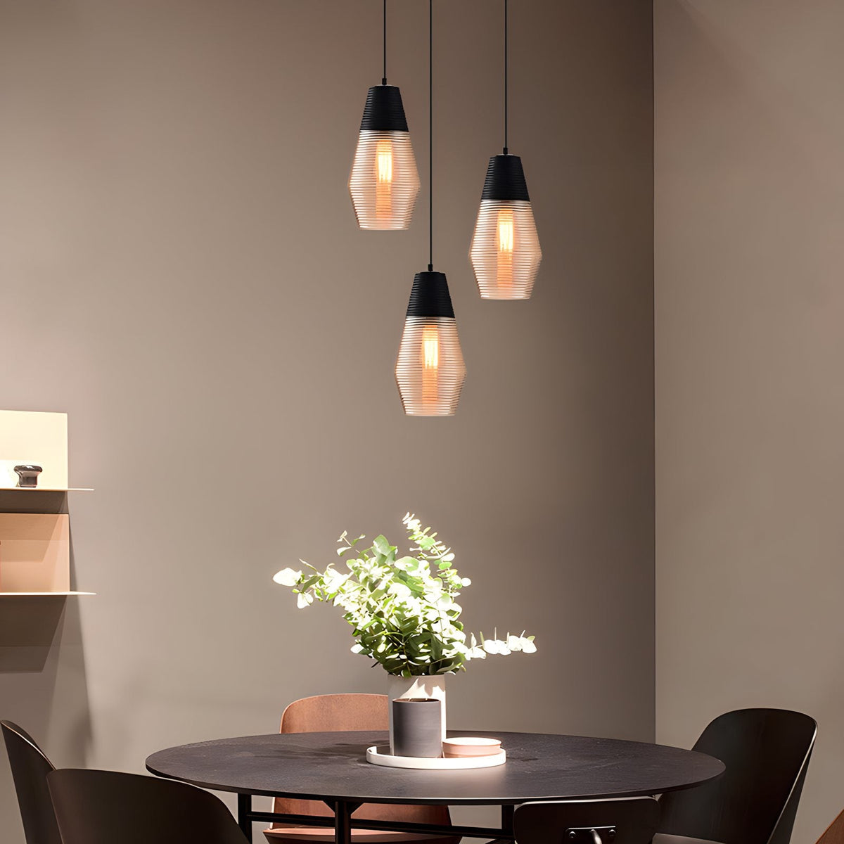 Industrial Style Glass Pendant Light for Kitchen – Glass detail 8