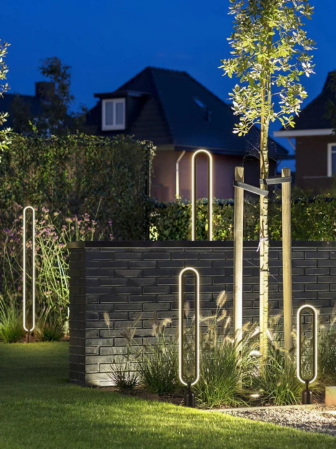 Oval Camden Garden Outdoor Acrylic Light – Acrylic detail 6