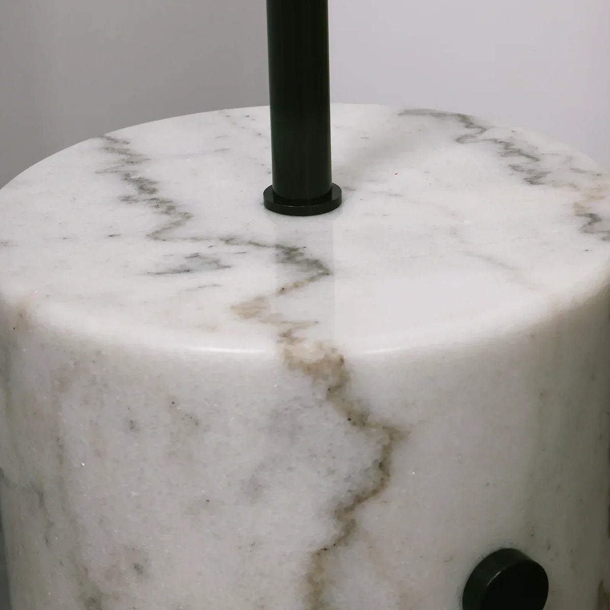 Pillar Lumina Glass Orb Travertine Floor Lamp – Travertine detail 13