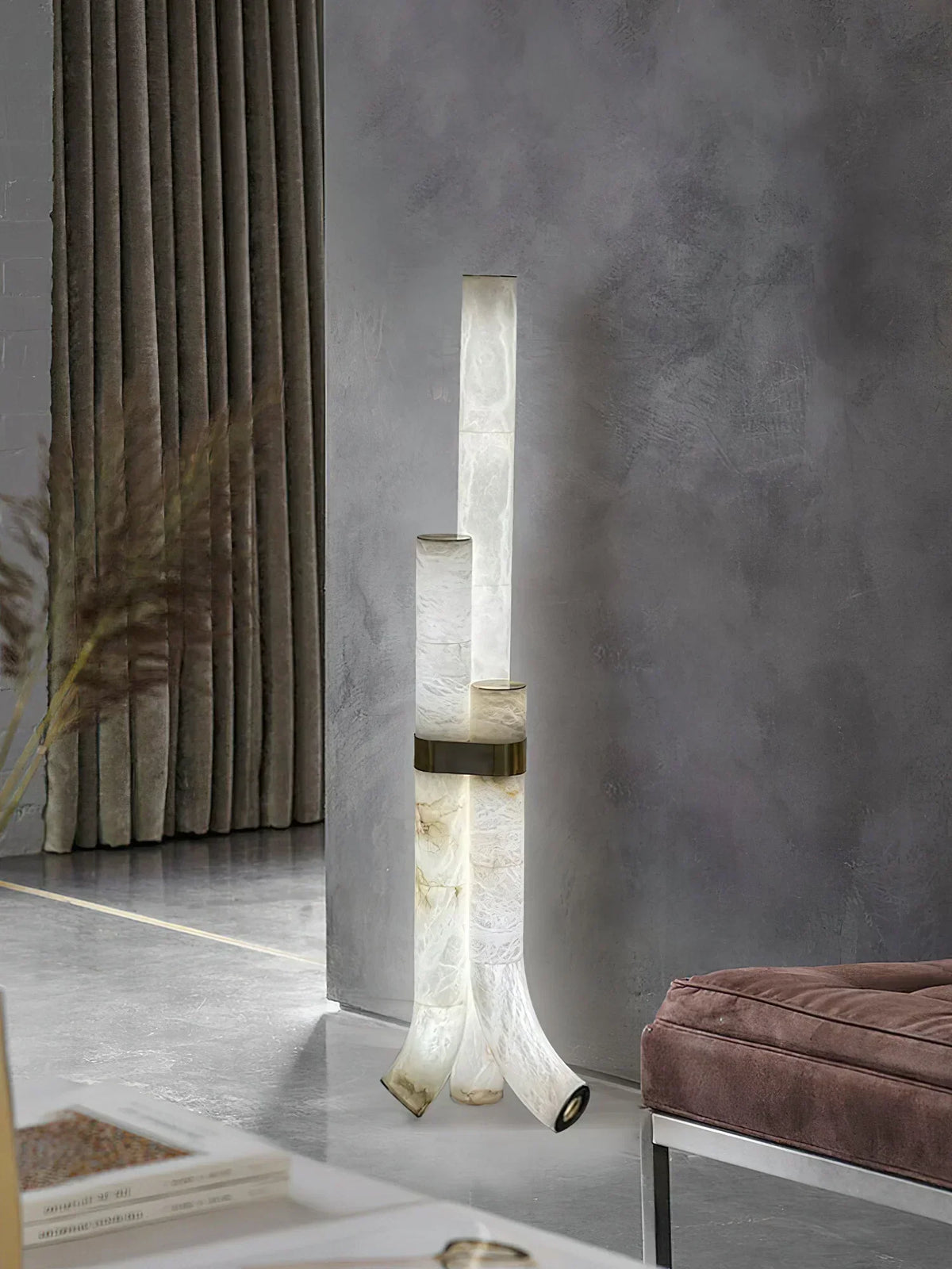 Piped Alabaster Floor Lamp – Alabaster detail 13