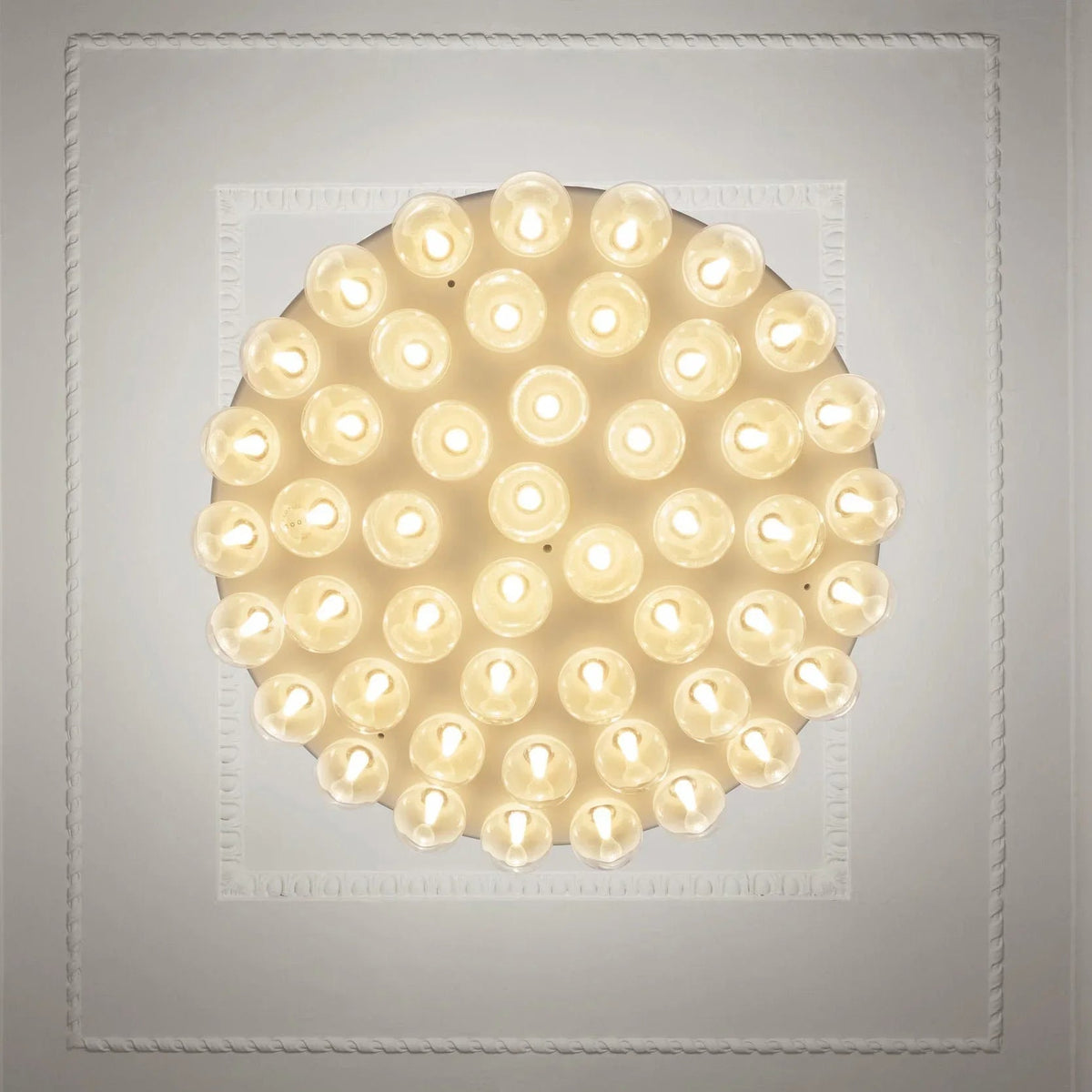 Prop Glass Light Round Pendant – Glass detail 34