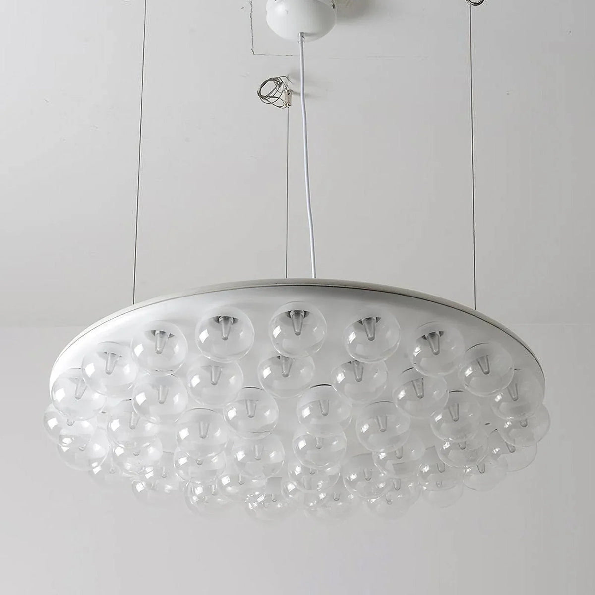 Prop Glass Light Round Pendant – Glass detail 33