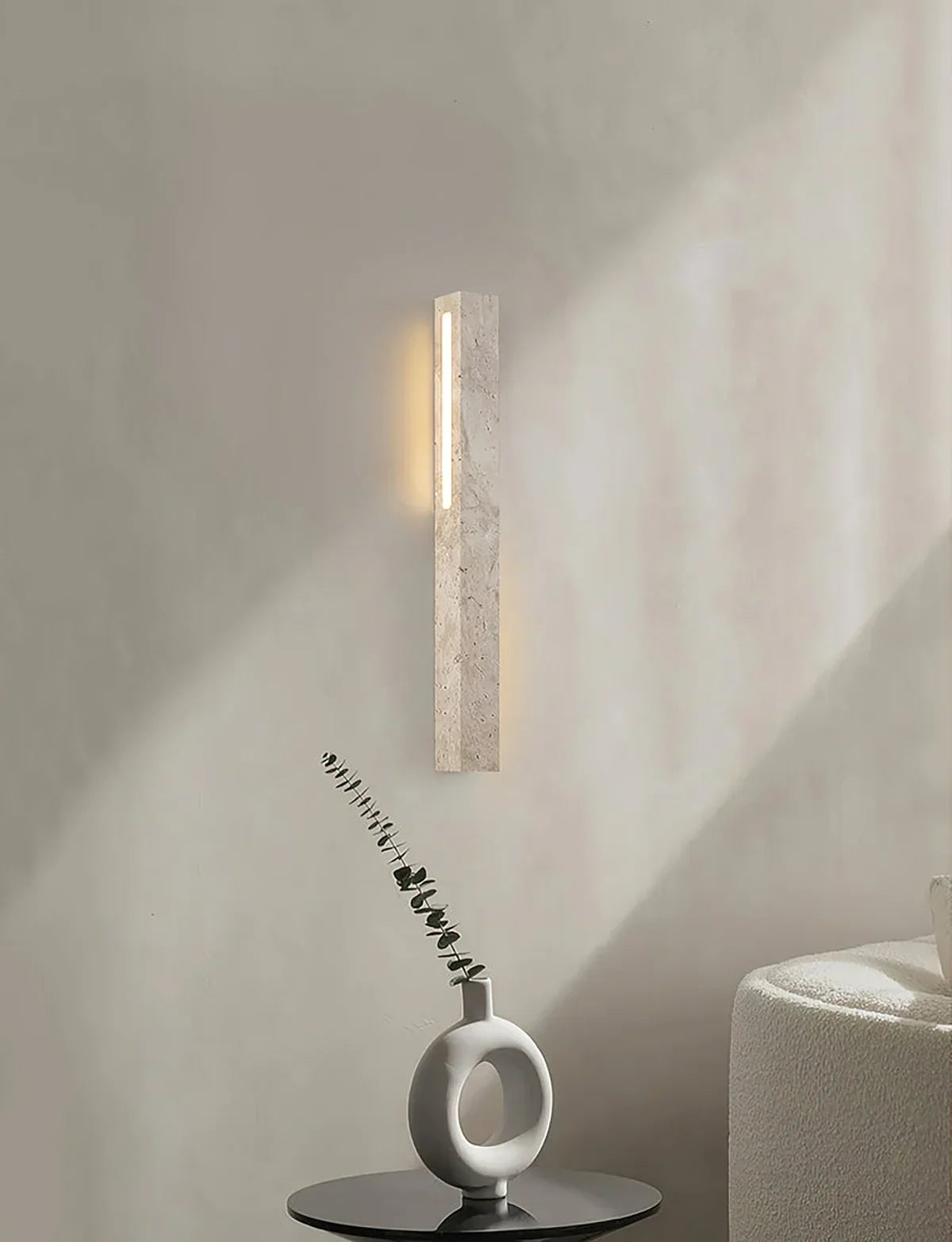 Rectangle Fini Travertine Wall Lamp – Travertine detail 7