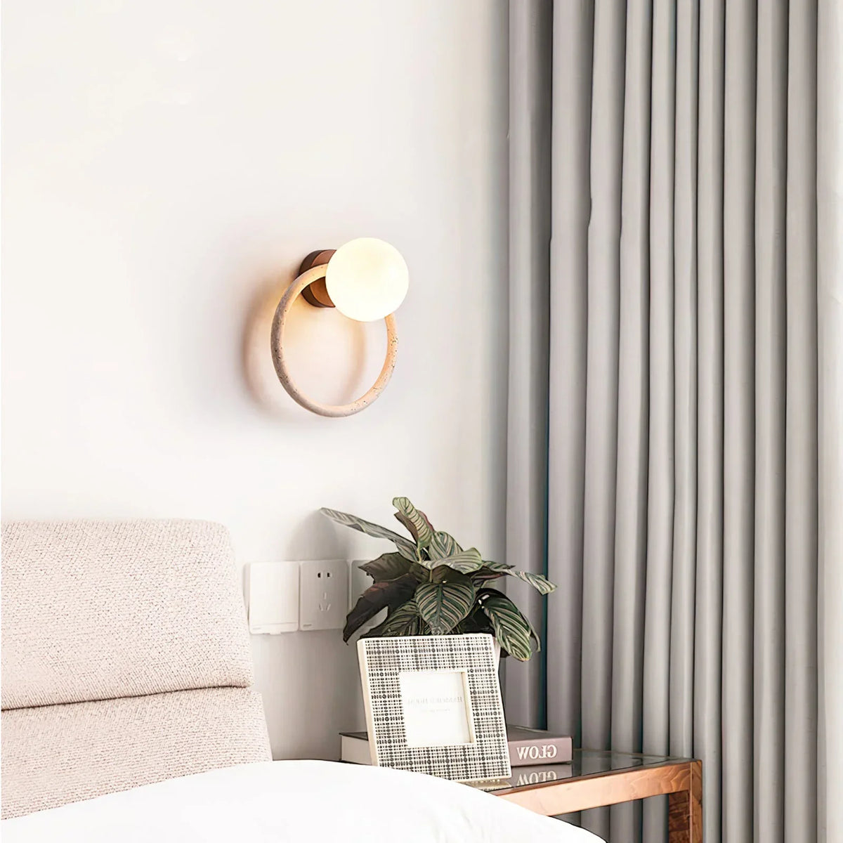 Ring Orria Travertine Wall Light – Travertine detail 3