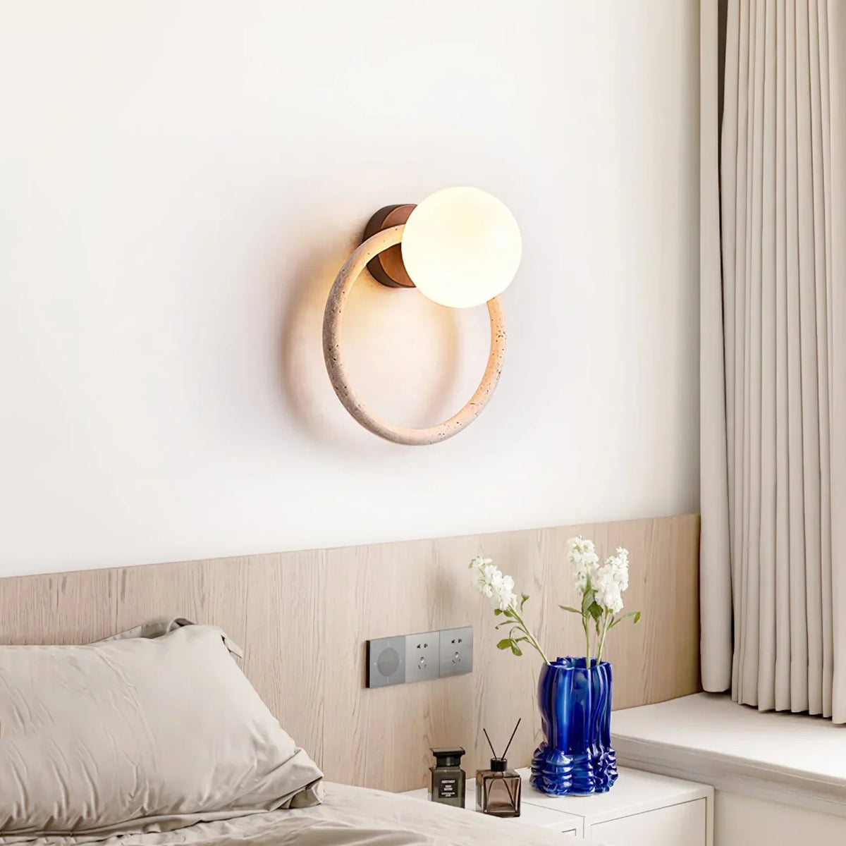 Ring Orria Travertine Wall Light – Travertine detail 2