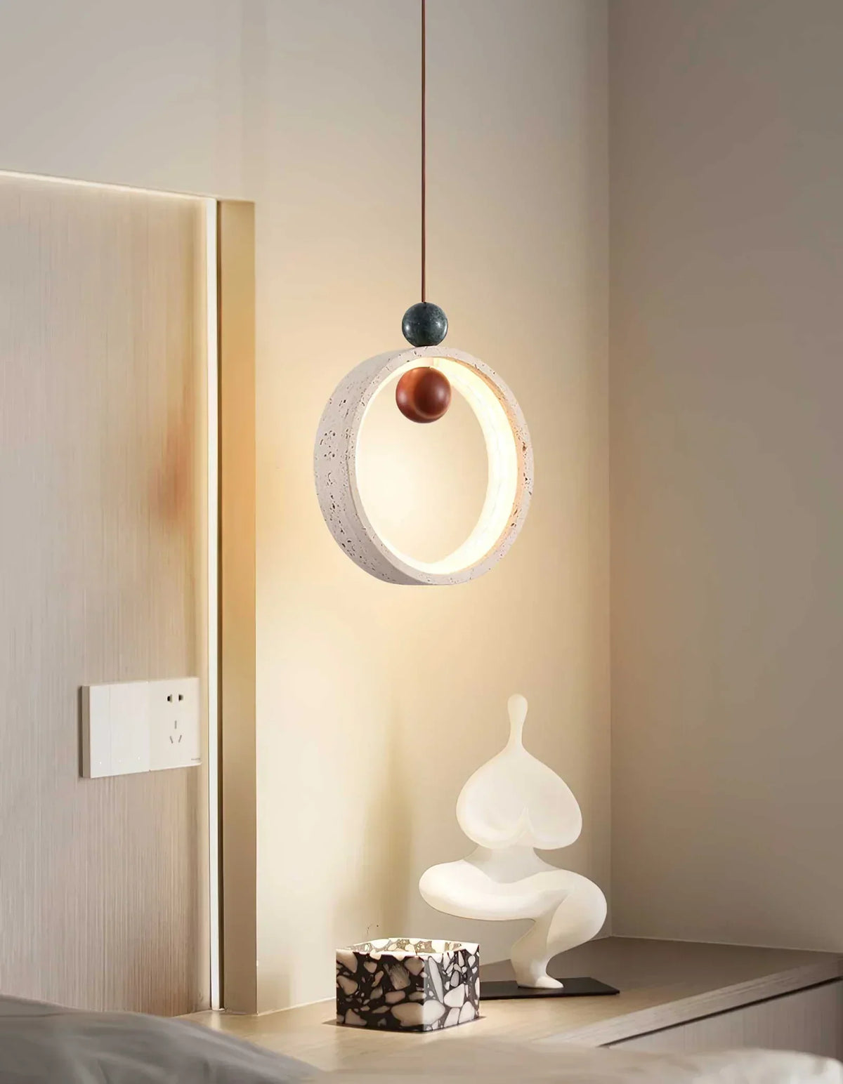Round Orvion Travertine Pendant Lamp – Travertine detail 6