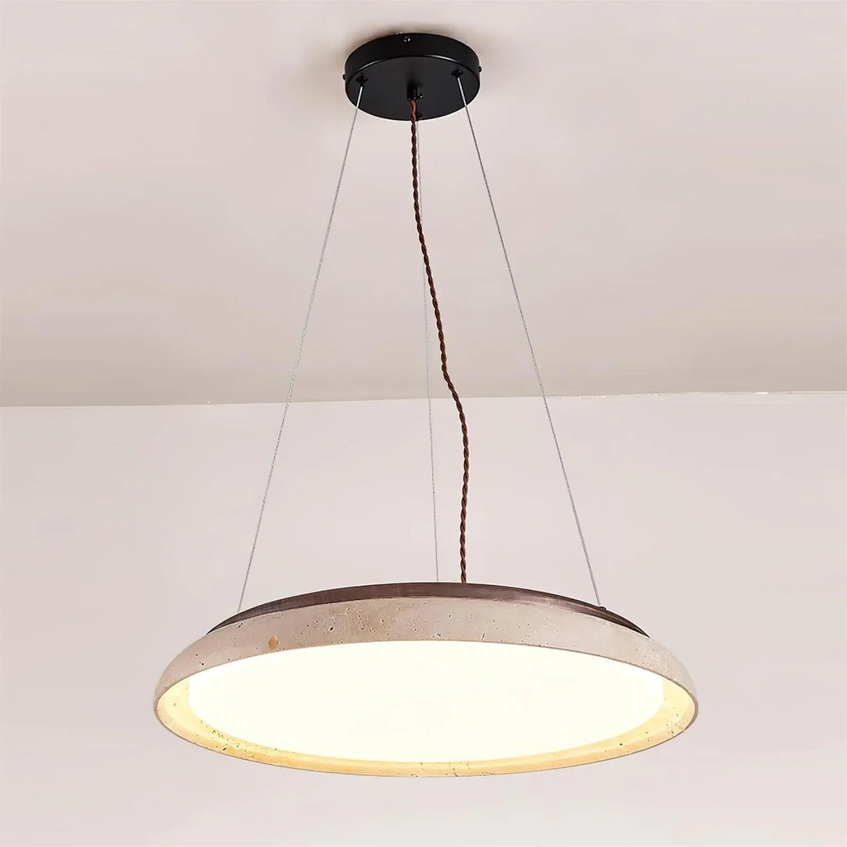 Round Piedra Travertine Pendant Lamp – Travertine detail 11
