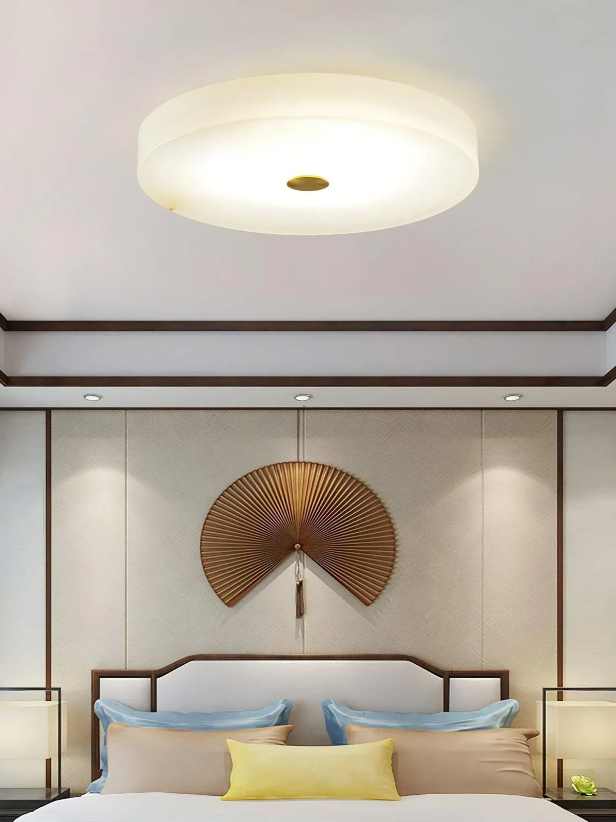 Round Sophie Alabaster Ceiling Lamp – Alabaster detail 6