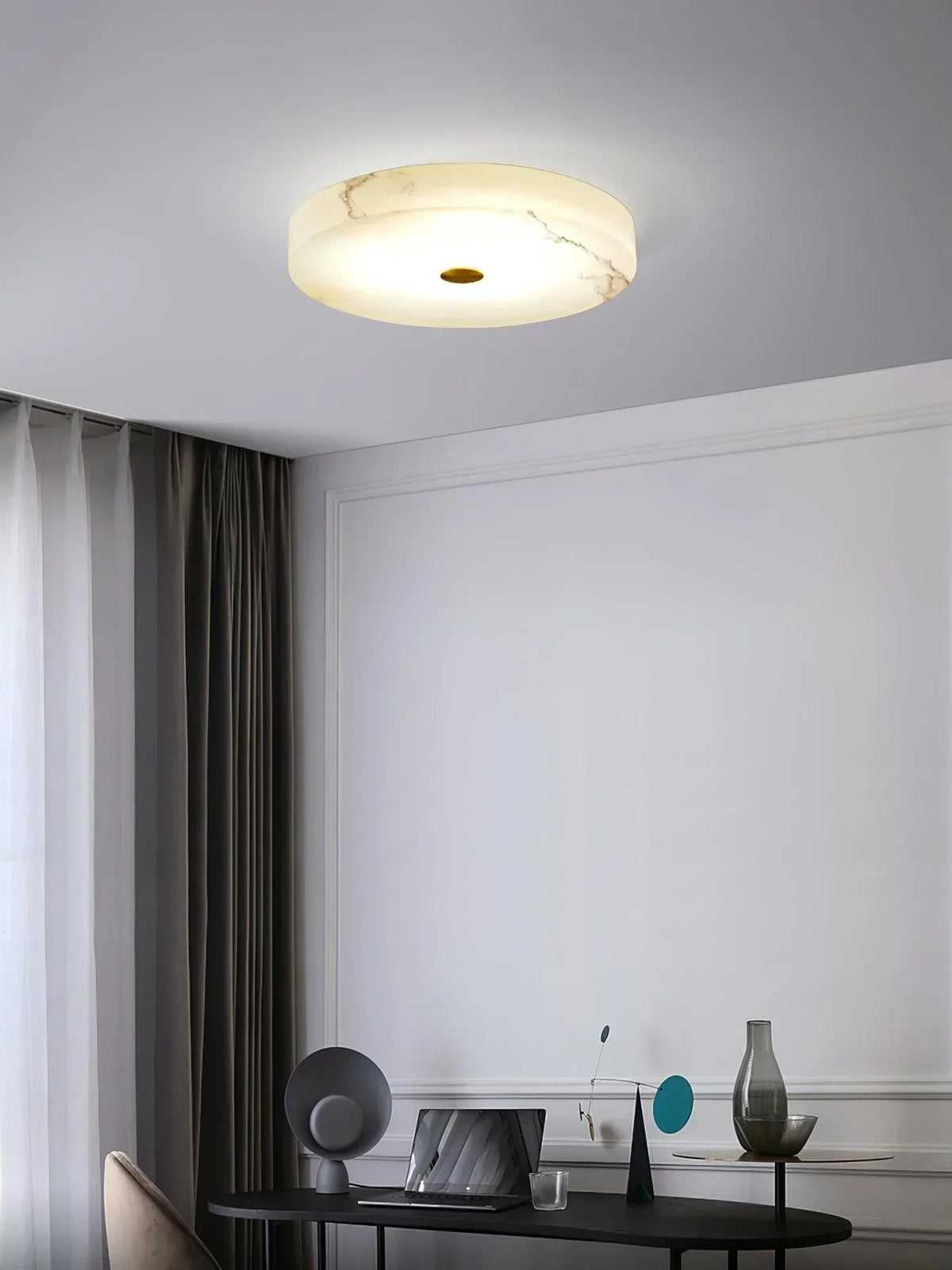 Round Sophie Alabaster Ceiling Lamp – Alabaster detail 11