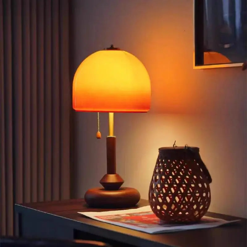 Retro Table Lamp Atmosphere Suitable