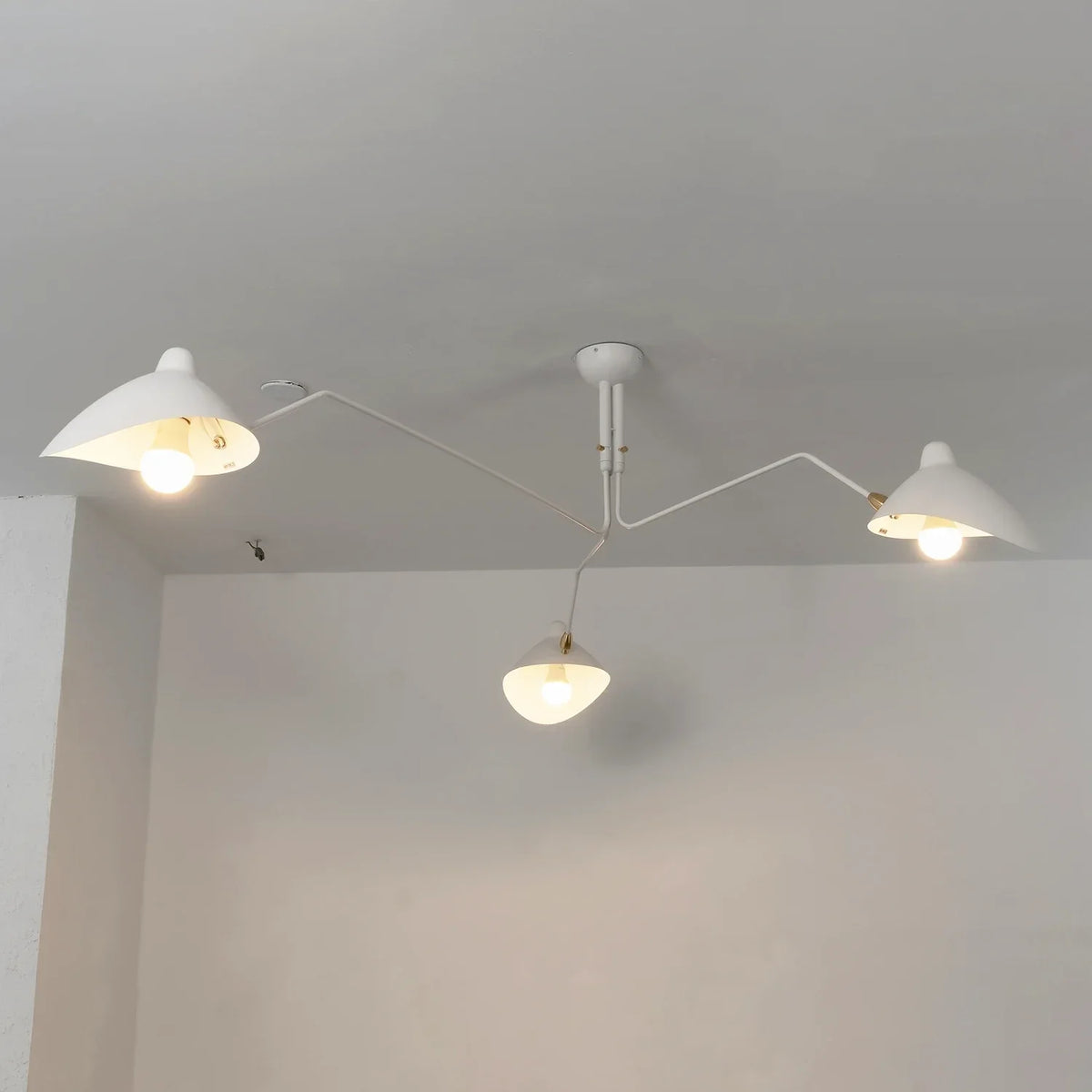 Serge Mouille Brass Ceiling Light A – Brass detail 23