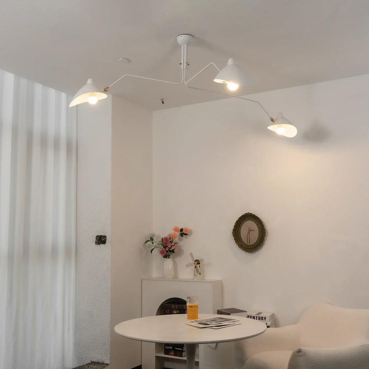 Serge Mouille Brass Ceiling Light A – Brass detail 18
