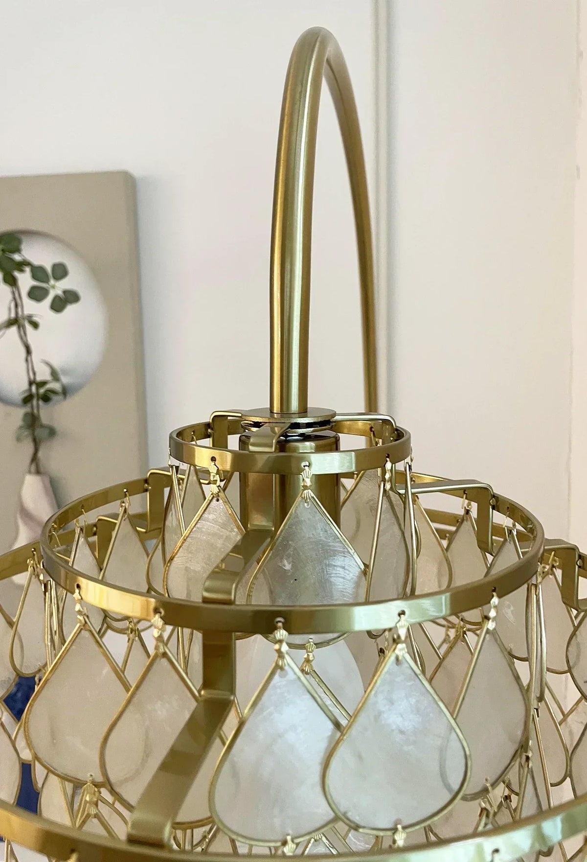 Shell Teardrops Arc Copper Floor Lamp – Copper detail 17