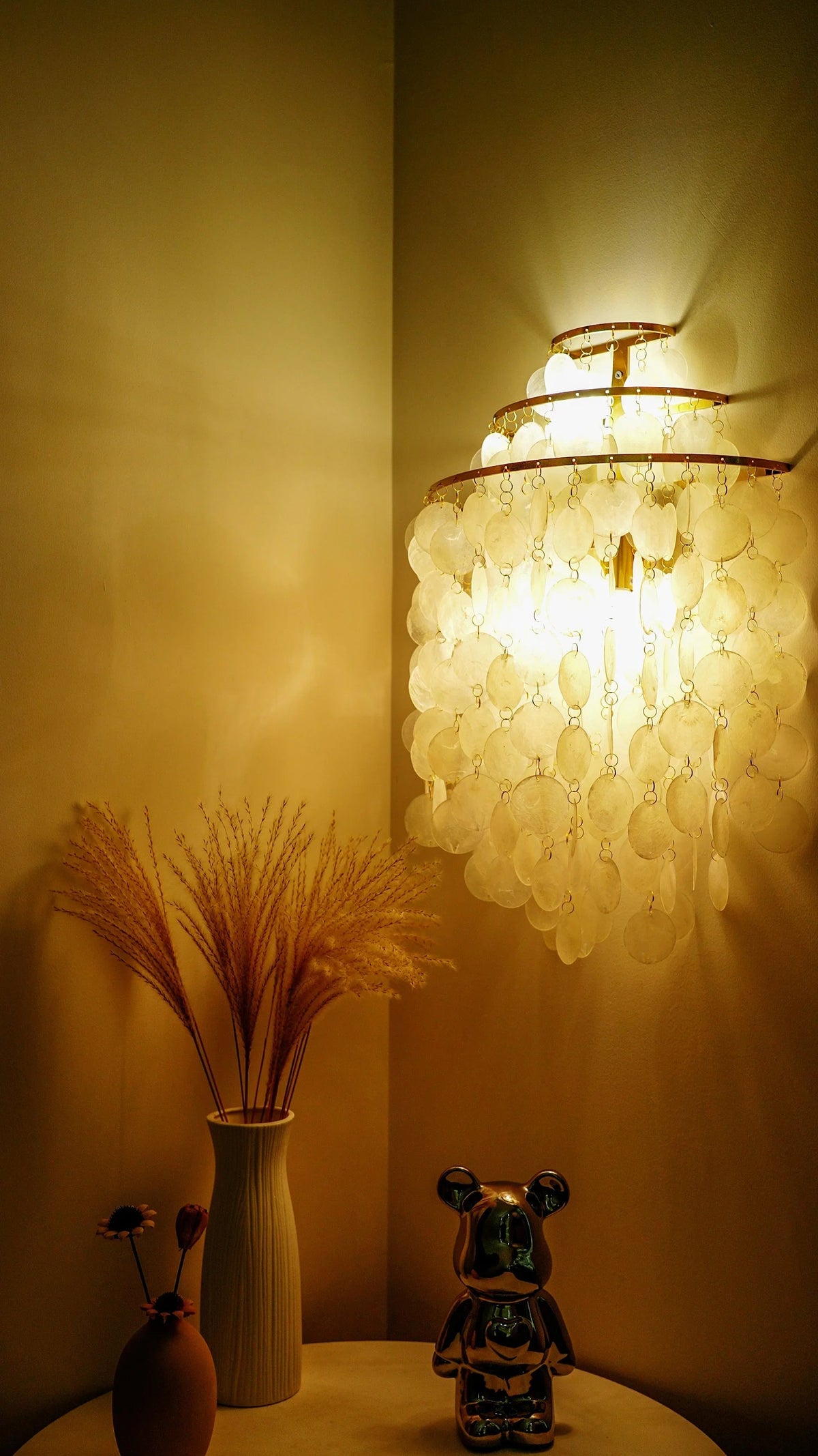 Shell Wall Lamp – Shell detail 14