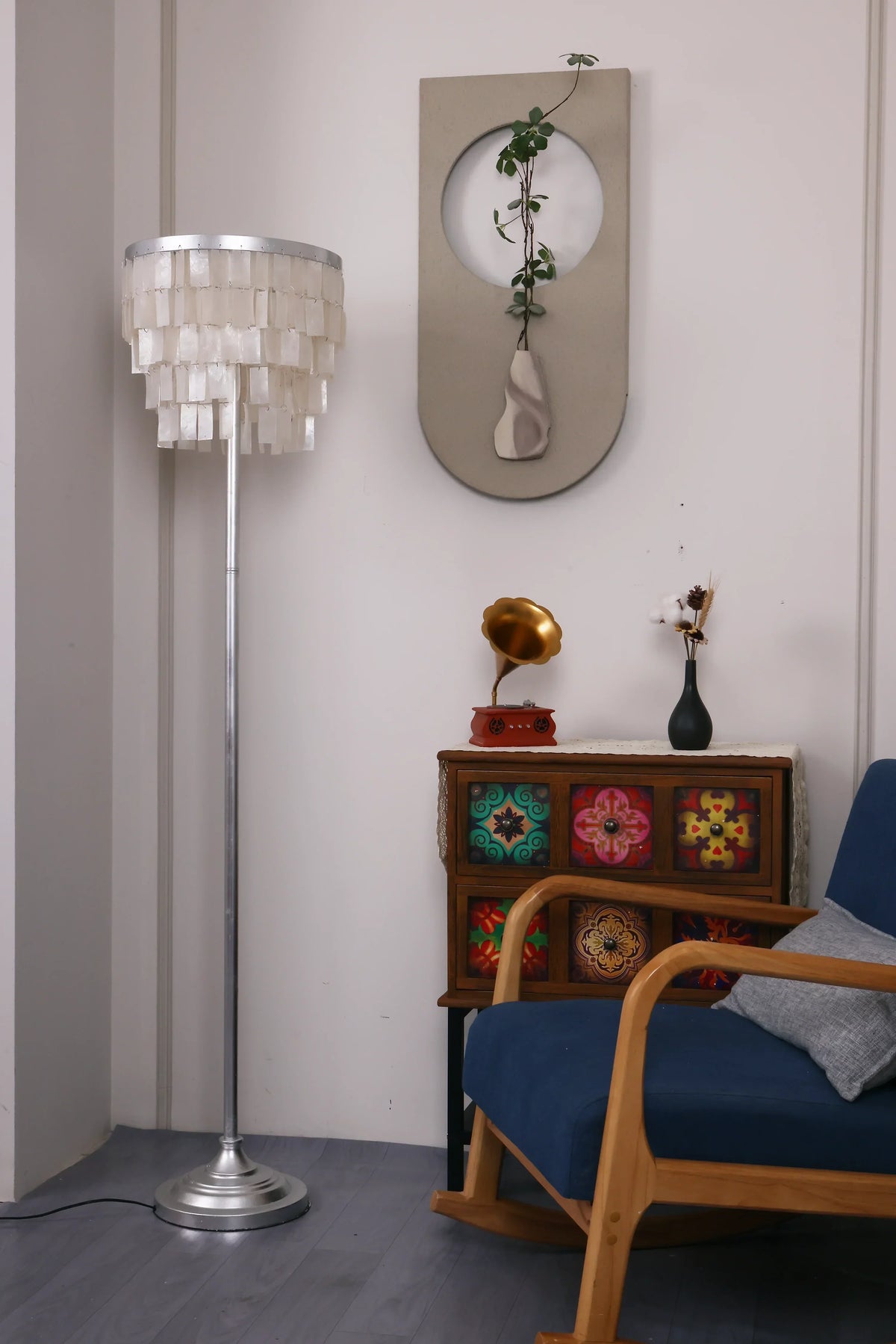 Skye Tiered Iron Floor Lamp – Iron detail 17