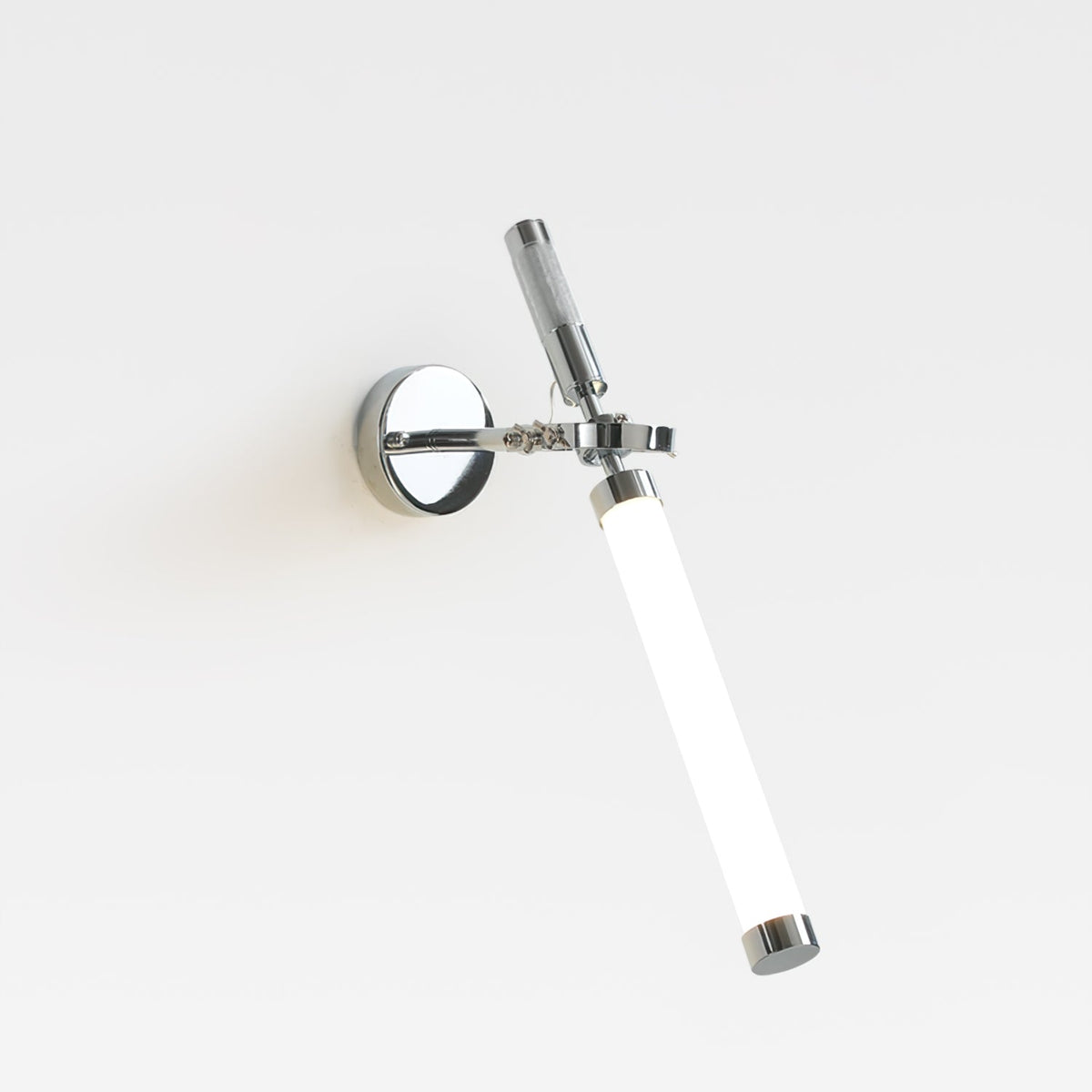 Skylark Wall Lamp