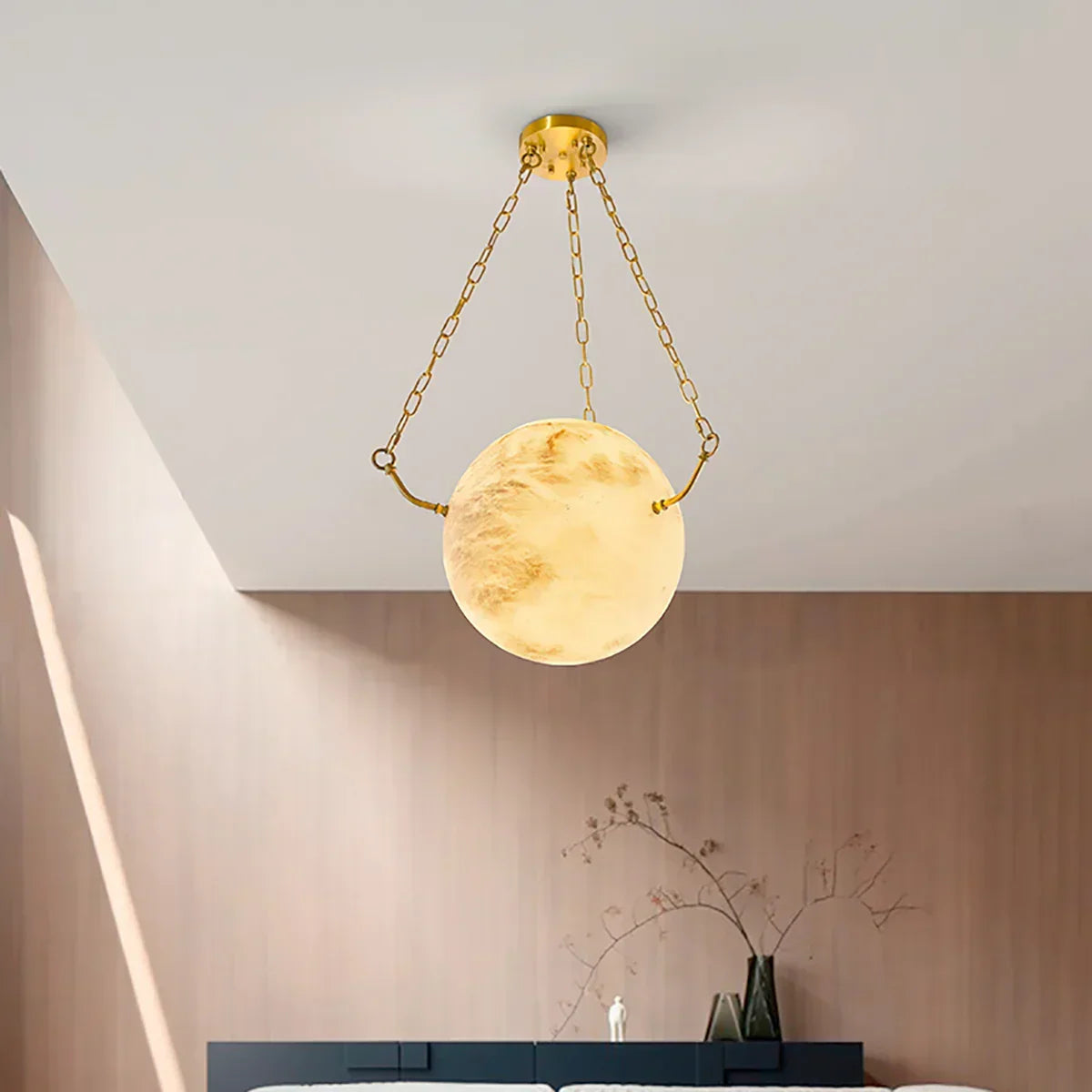 Sphere Atlas Alabaster Pendant Lamp – Alabaster detail 2