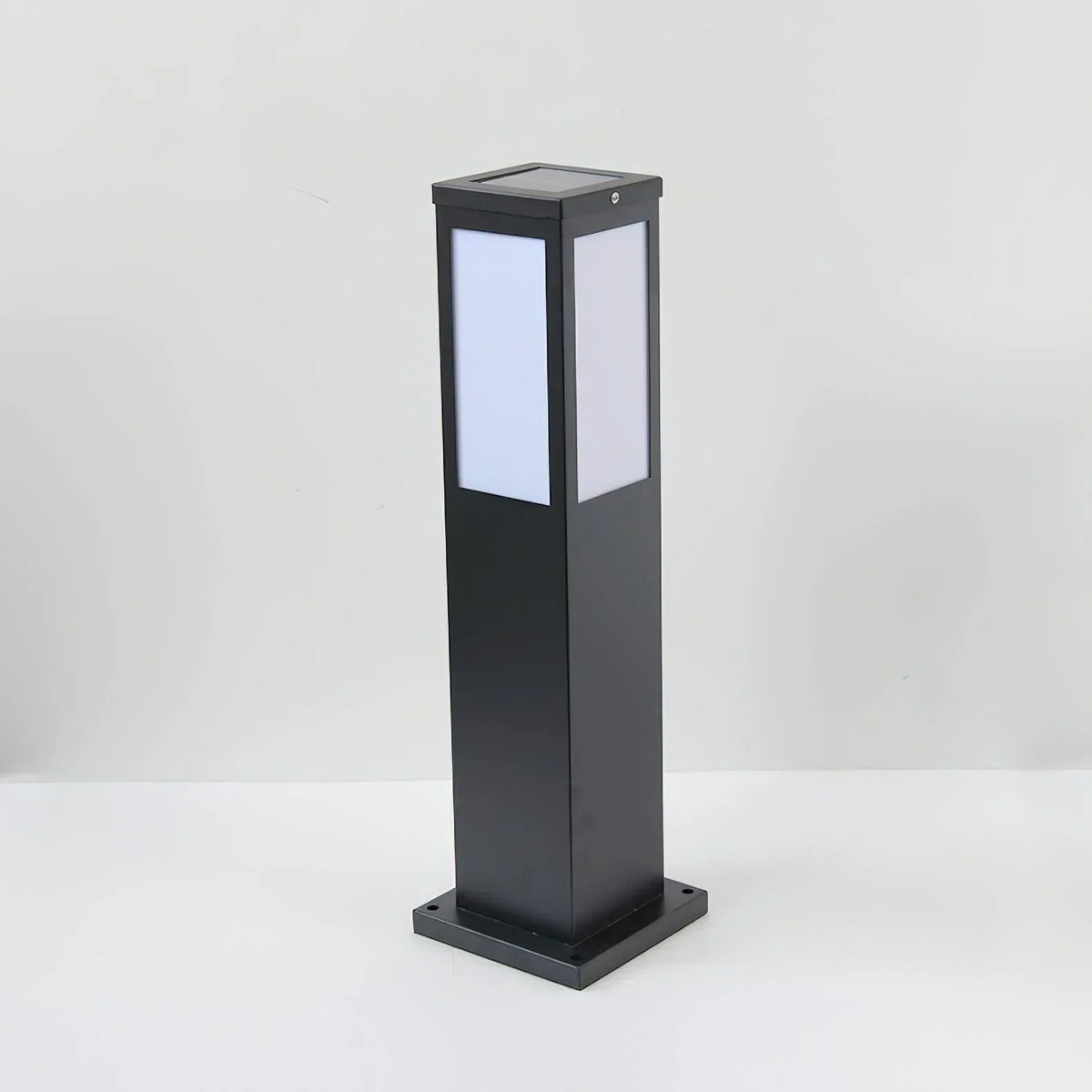 Square Modern Bollard Outdoor Iron Light – Iron detail 13