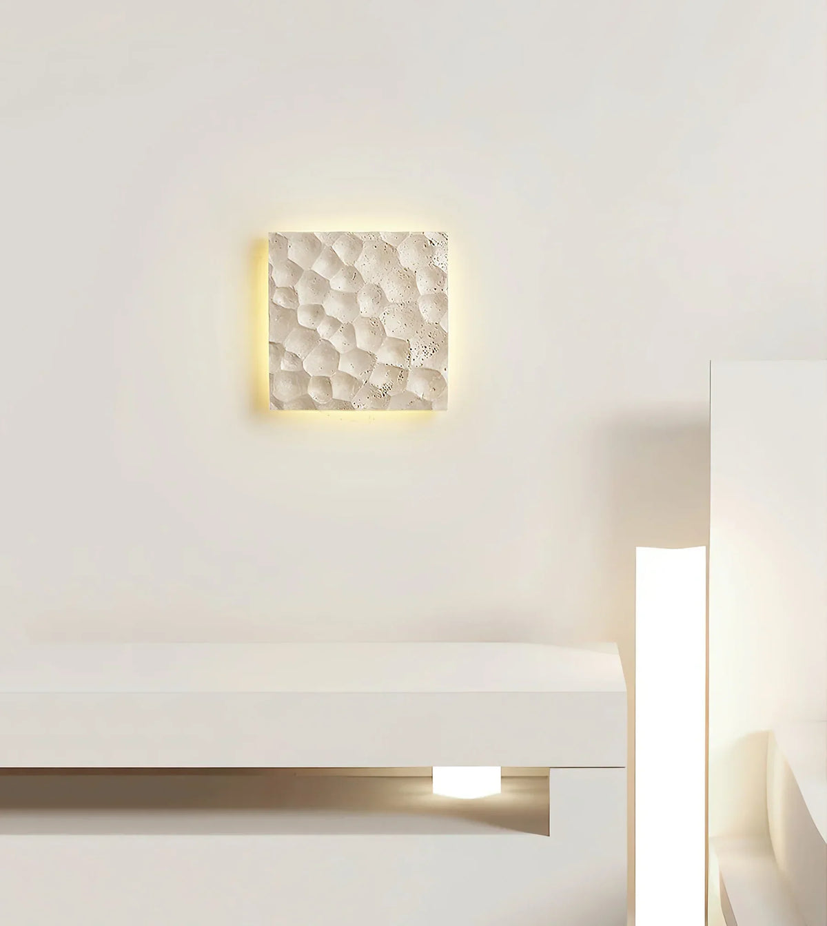 Square Modular Panel Travertine Wall Sconce – Travertine detail 4