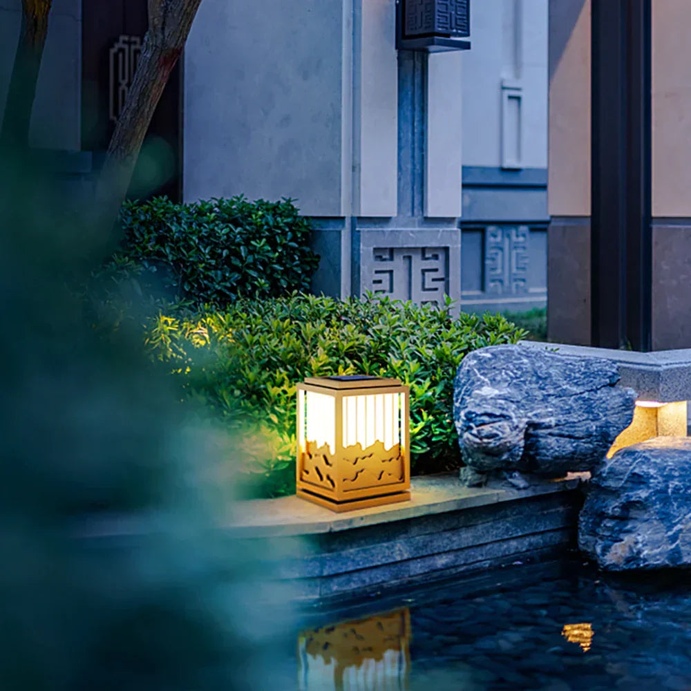 Square Wave Outdoor Garden Acrylic Light – Acrylic detail 7