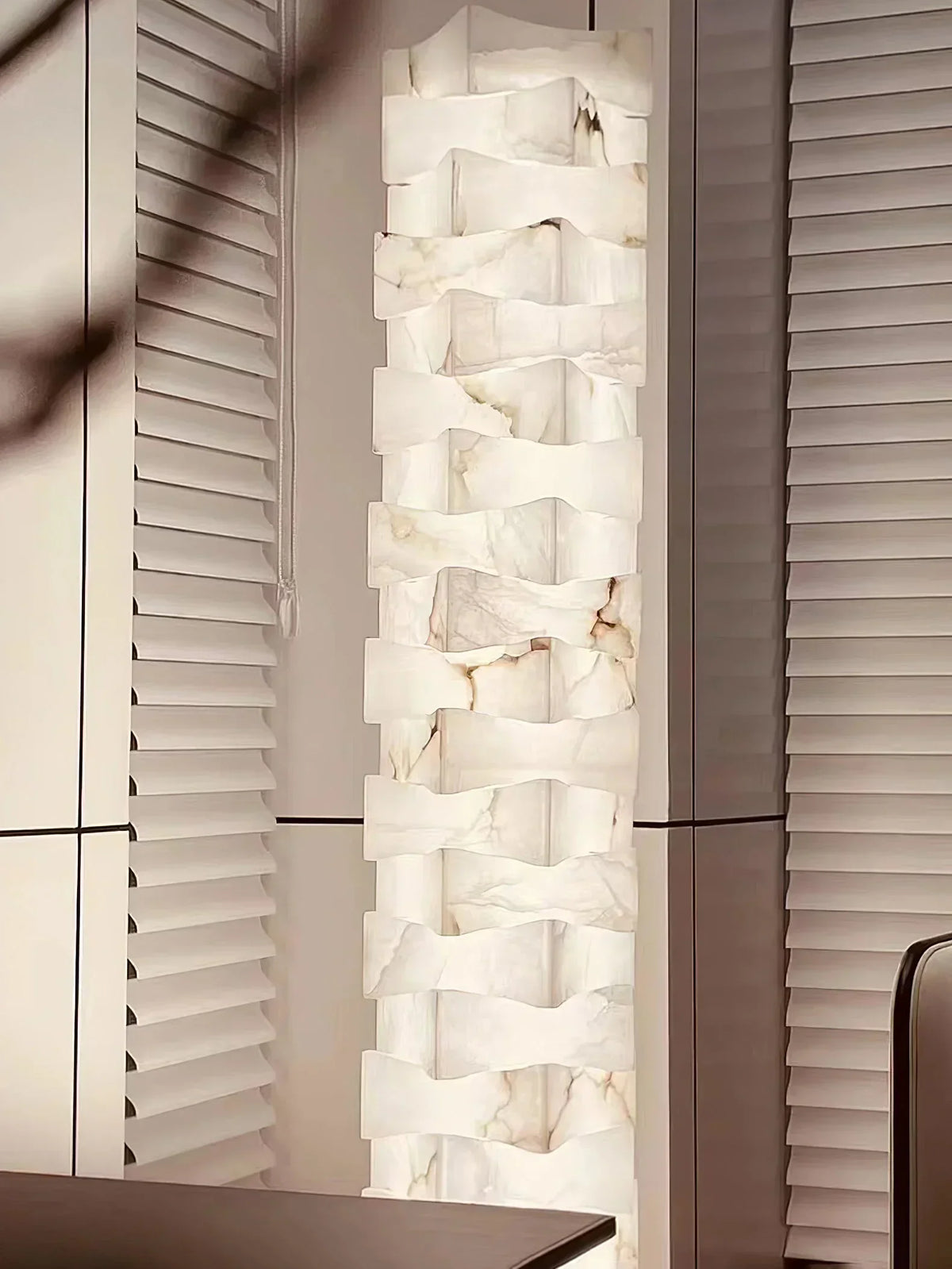 Stacked Alabaster Squares Floor Lamp – Alabaster detail 16