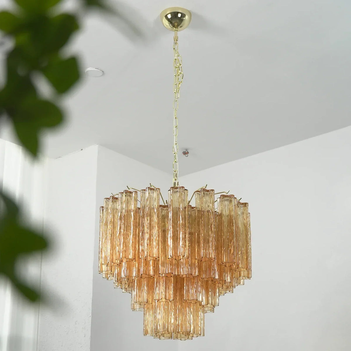 Addis Star-Shaped Glass Tubes Chandelier – Glass detail 49