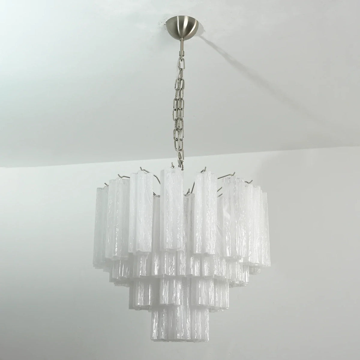 Addis Star-Shaped Glass Tubes Chandelier – Glass detail 73