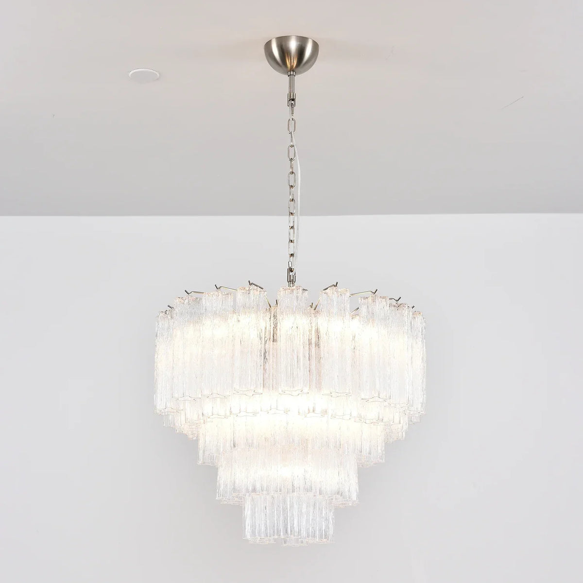 Addis Star-Shaped Glass Tubes Chandelier – Glass detail 76