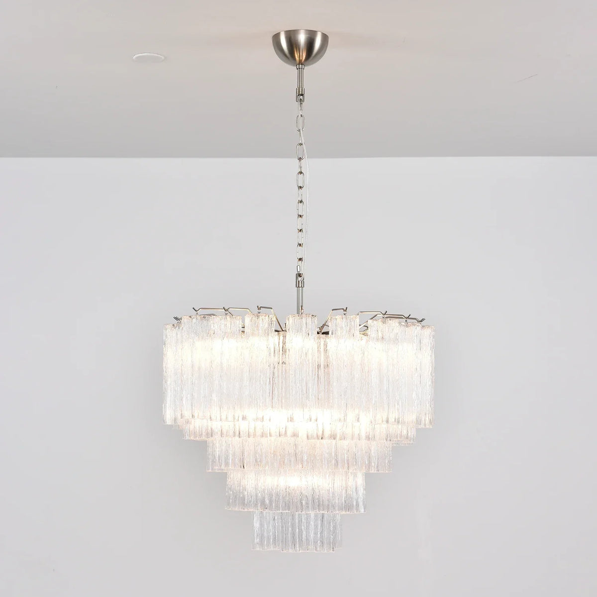 Addis Star-Shaped Glass Tubes Chandelier – Glass detail 75